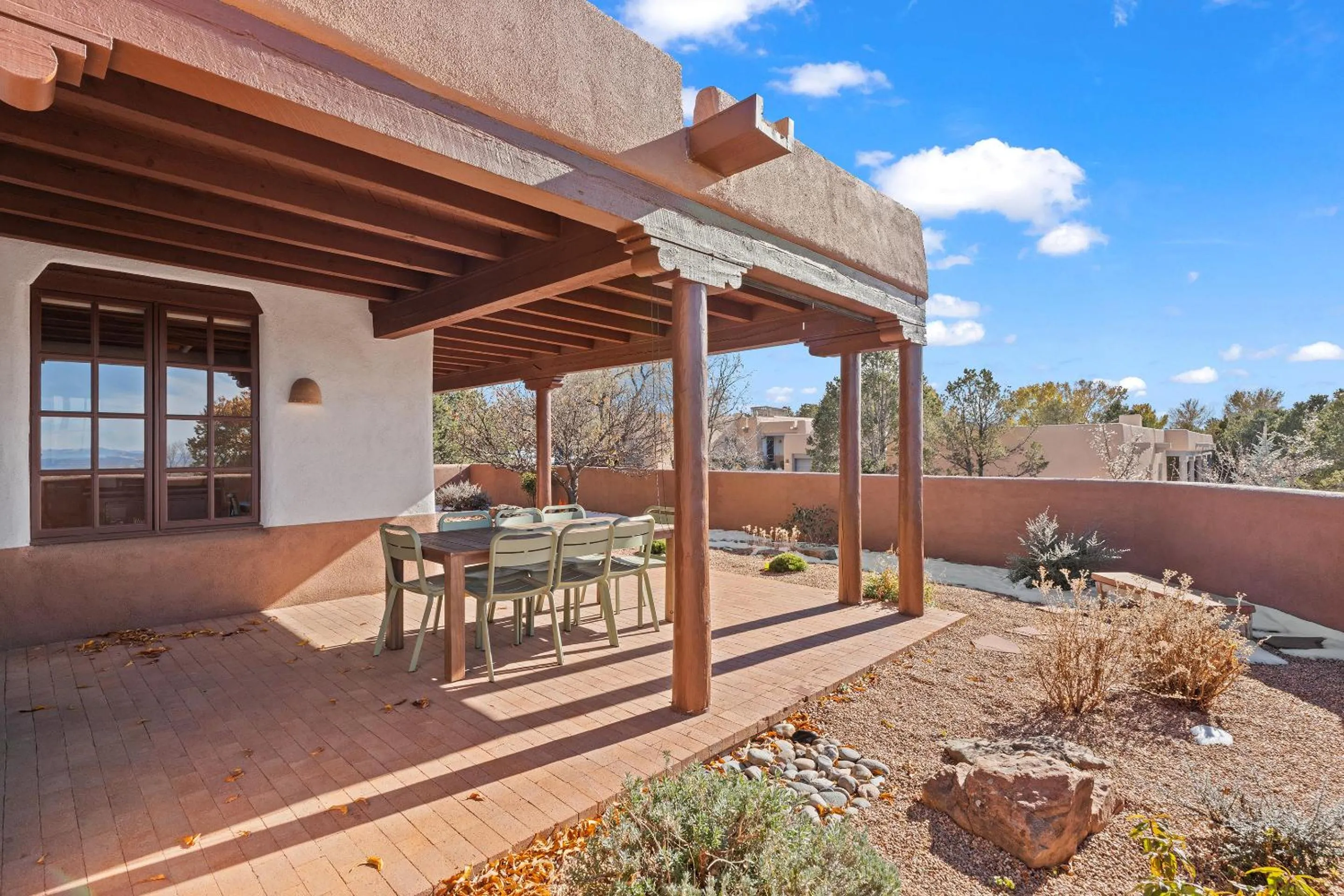 Patio in Quail run