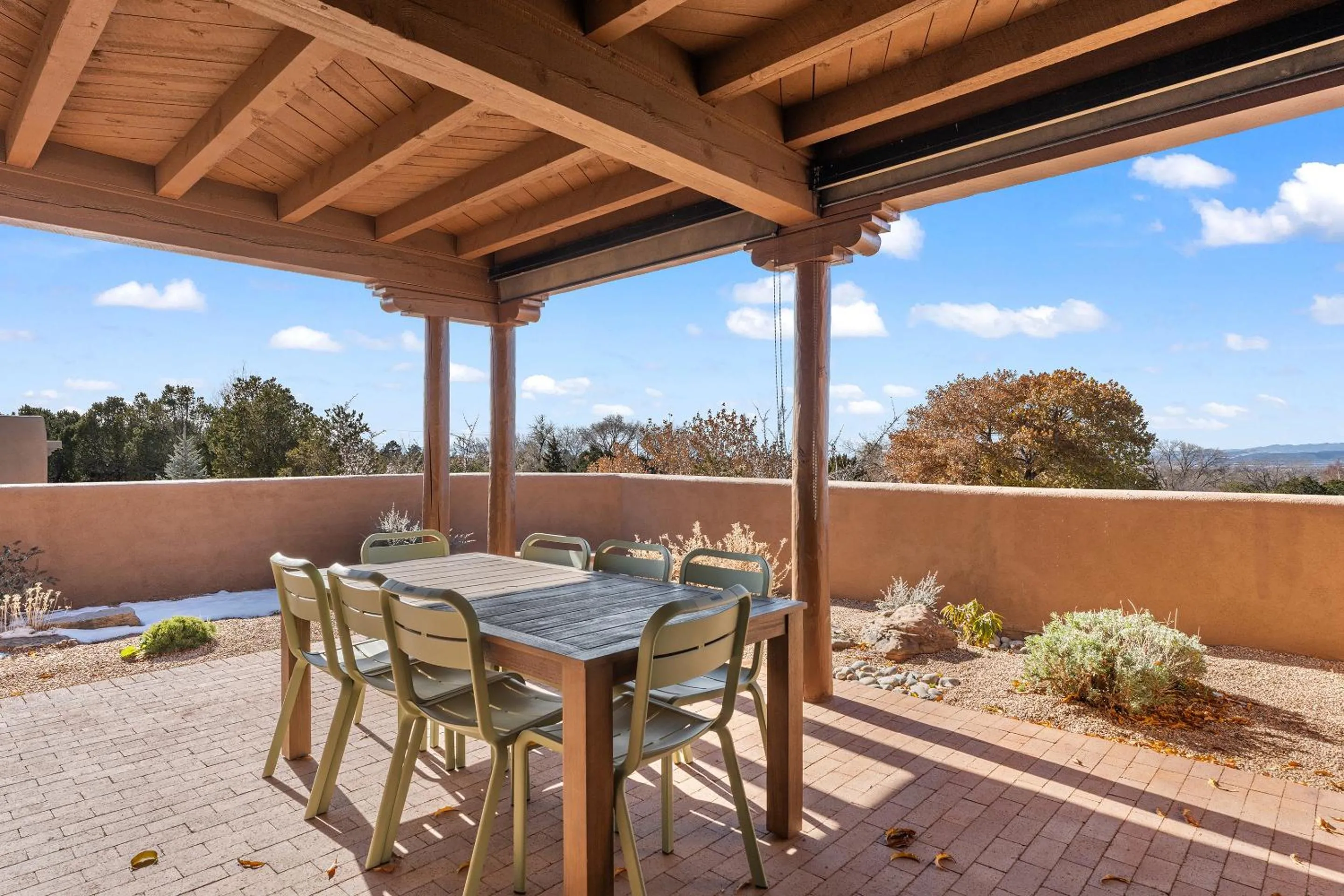 Patio in Quail run