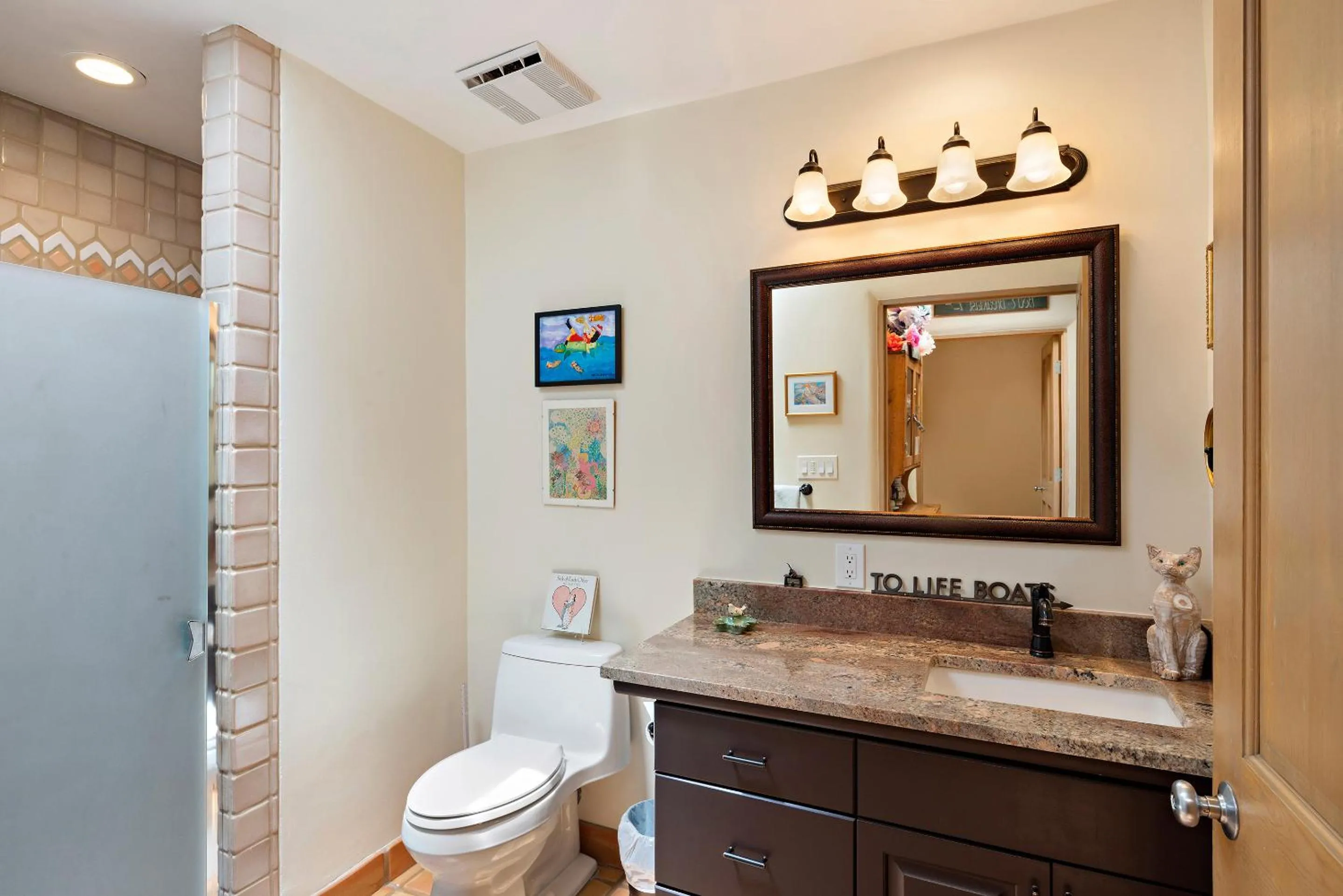 Toilet in Quail run