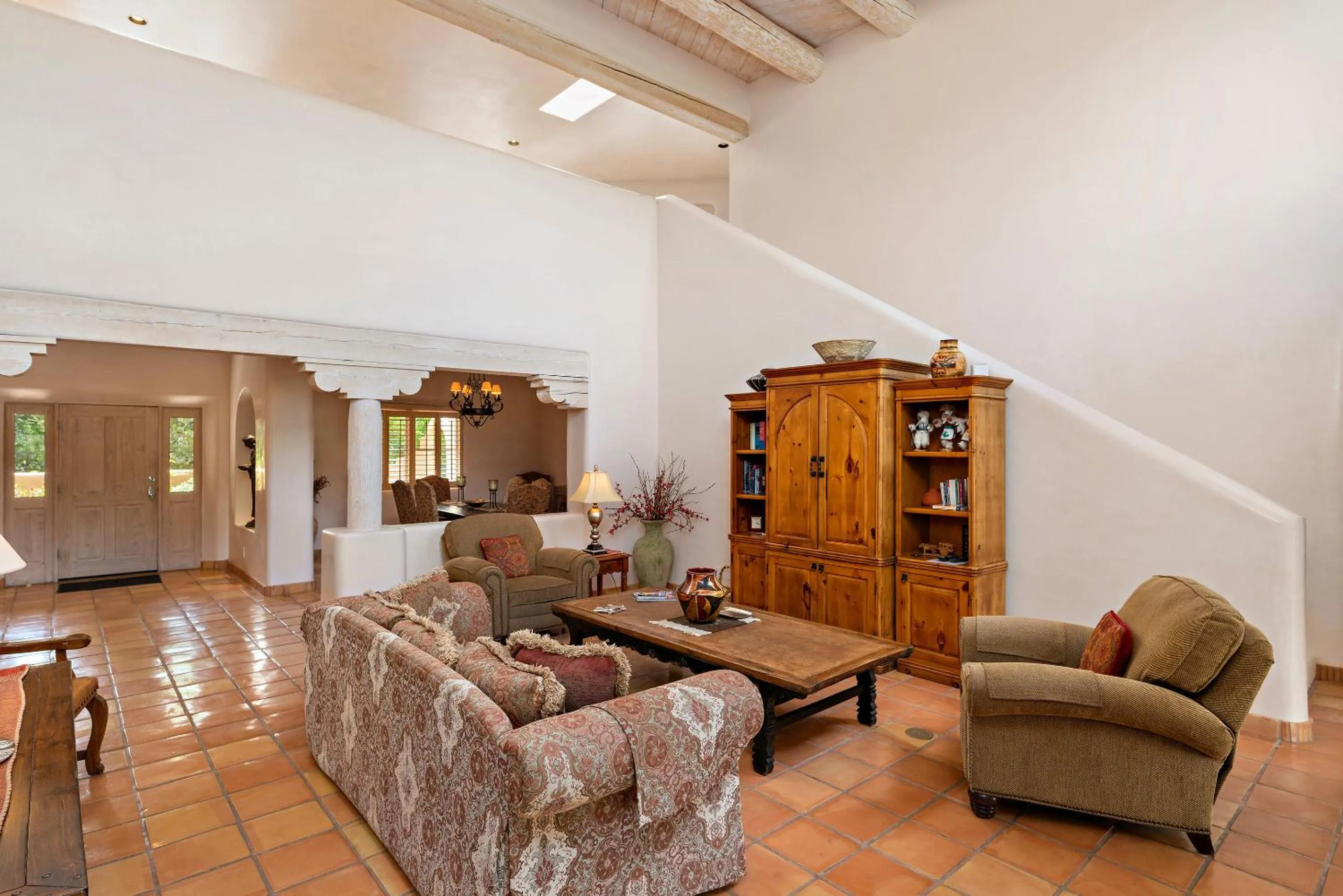 Living room in Quail run