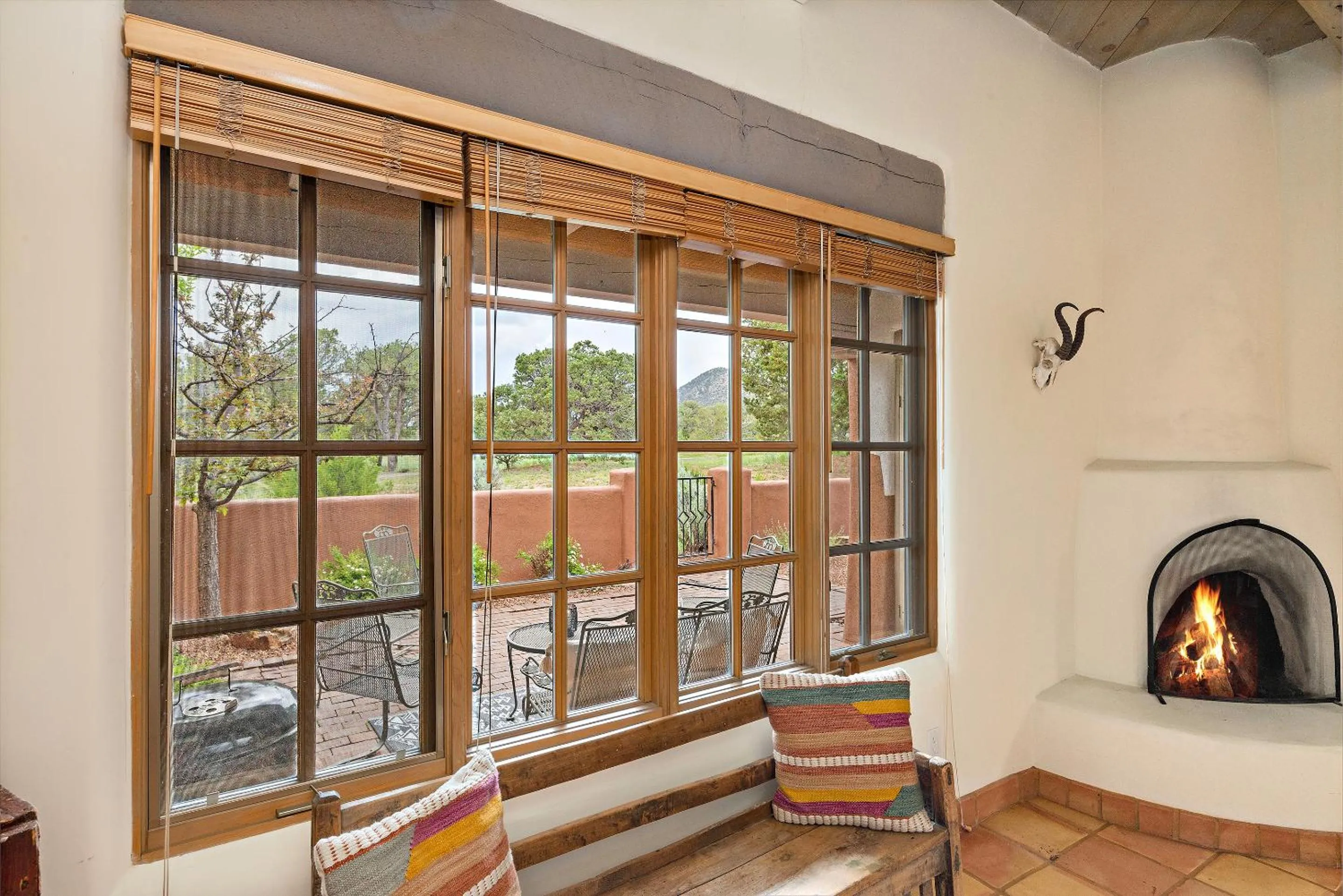 Living room in Quail run