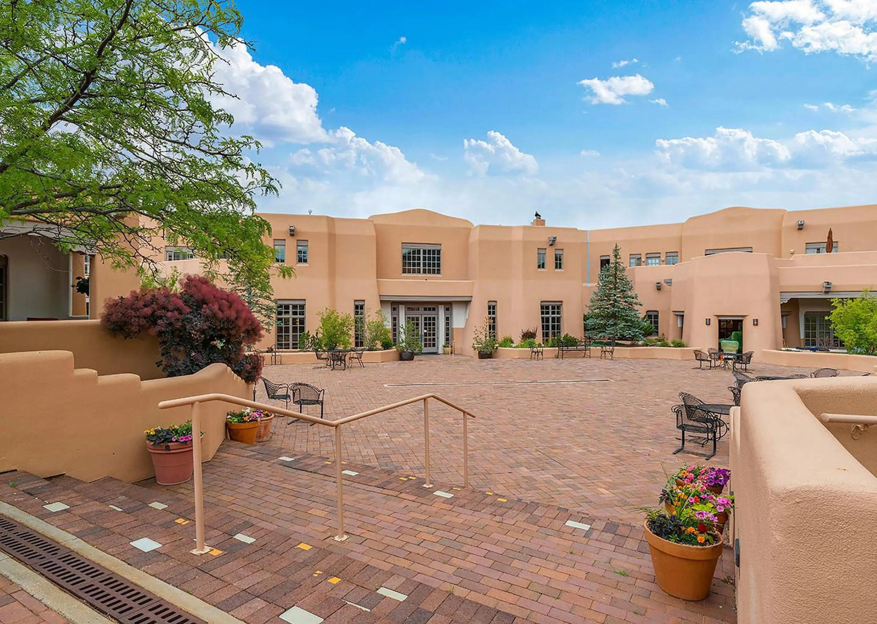 Property building in Quail run