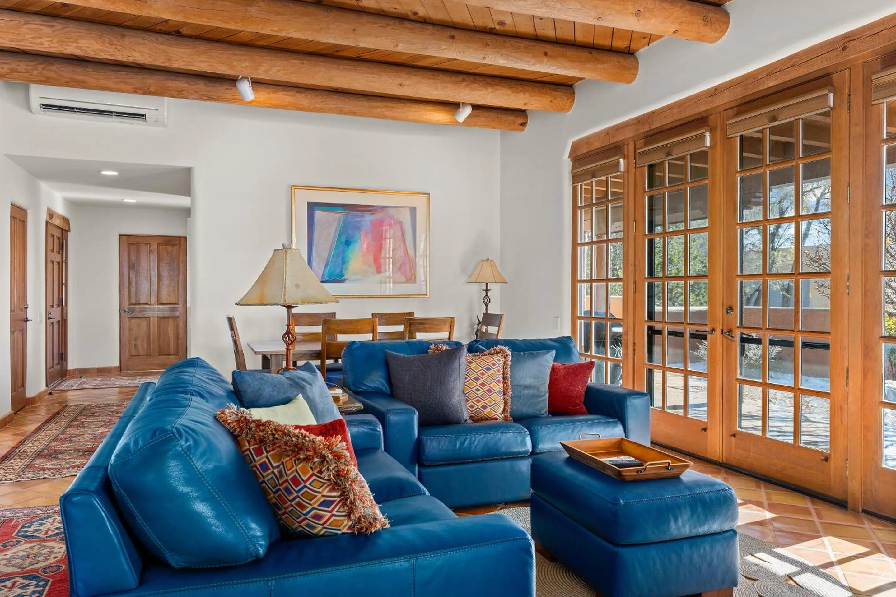 Living room in Quail run