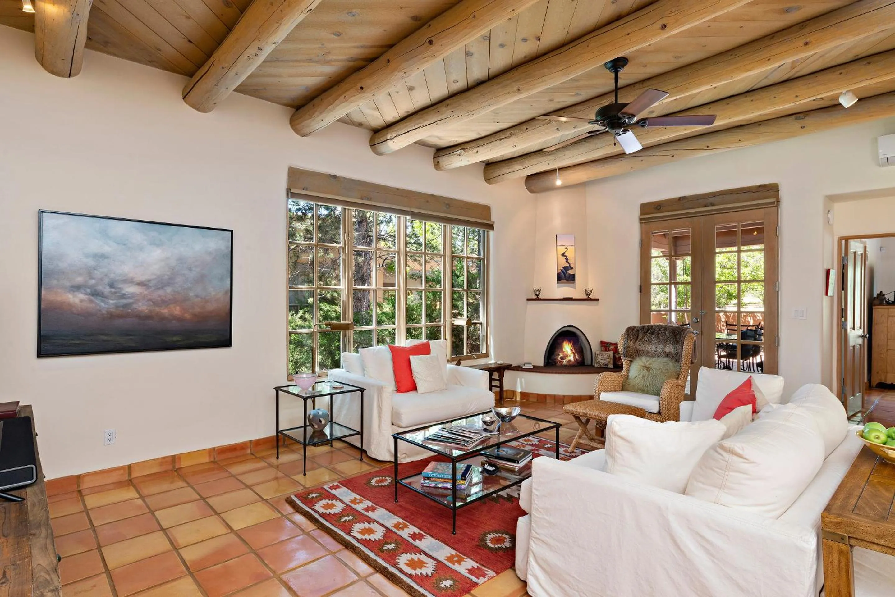 Living room in Quail run