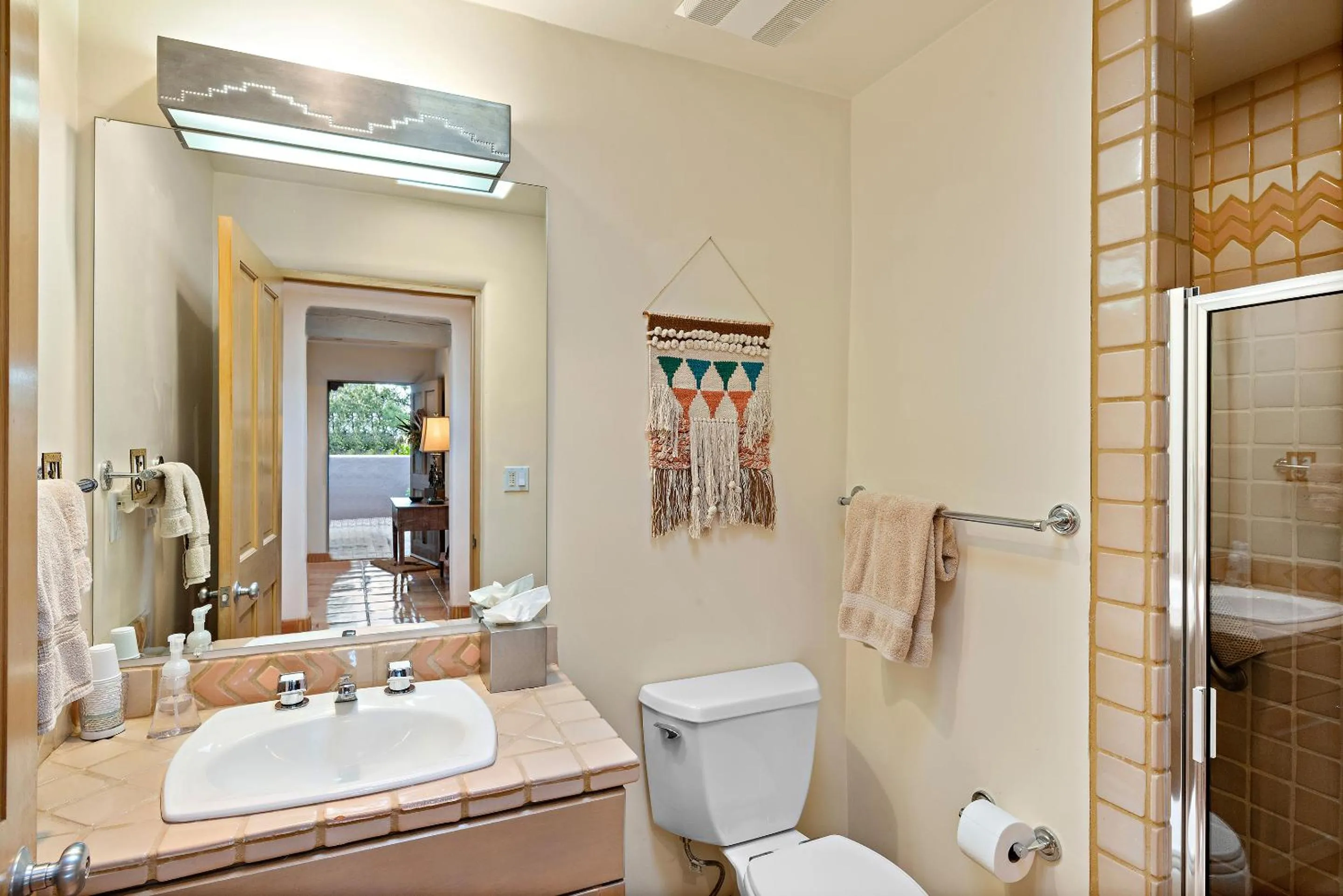 Shower in Quail run