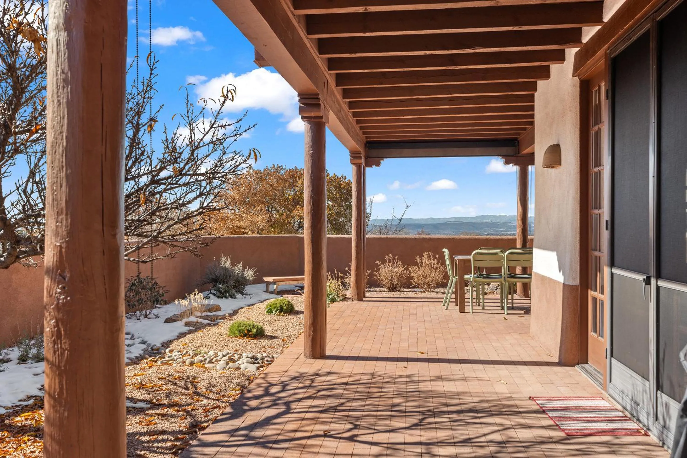 Patio in Quail run