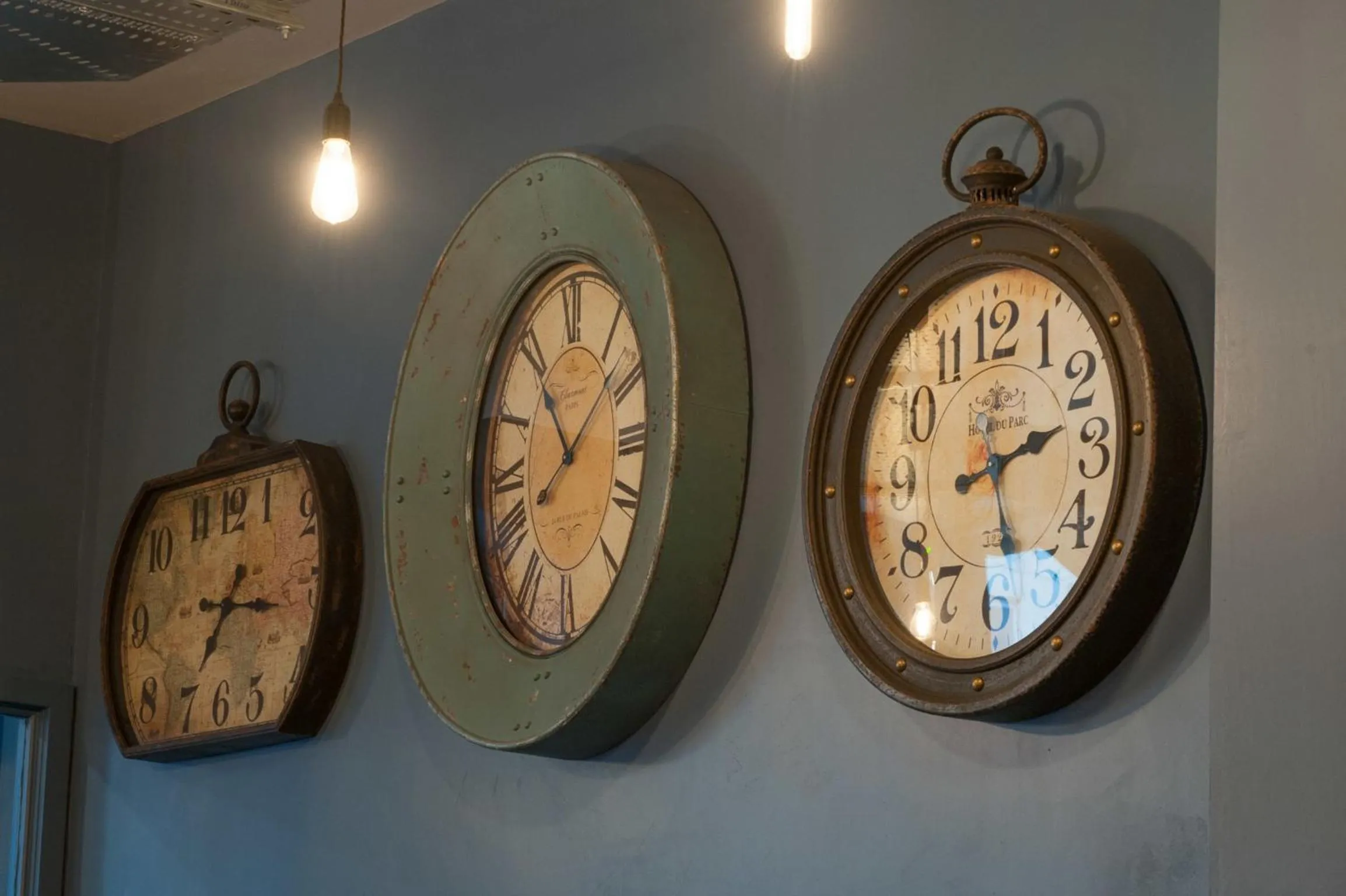 Restaurant/places to eat in Hotel Forty One