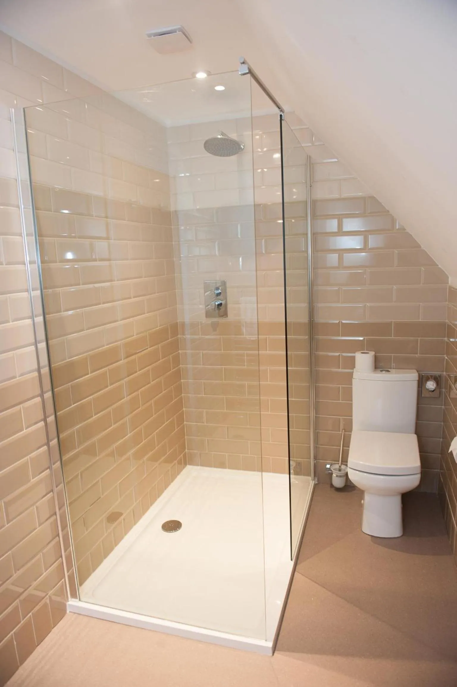 Shower in Hotel Forty One