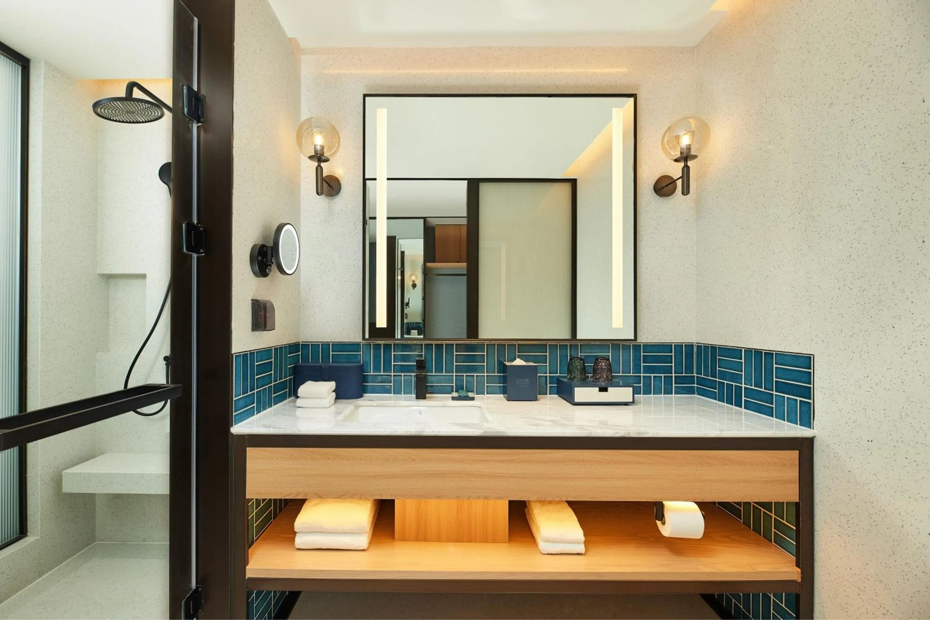 Bathroom in Four Points by Sheraton Changsha, Tianxin
