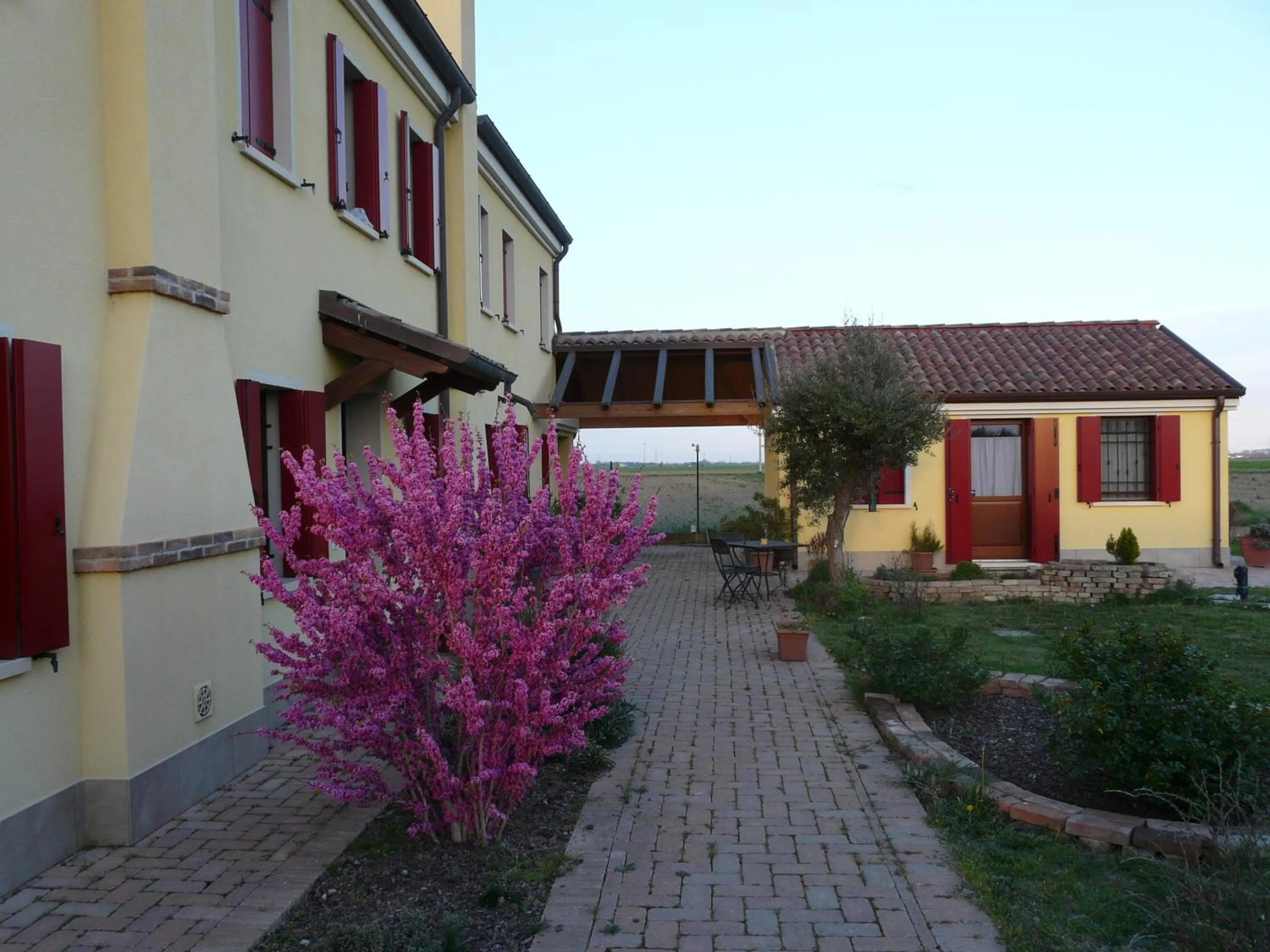 Garden view in B&B LA Garzetta