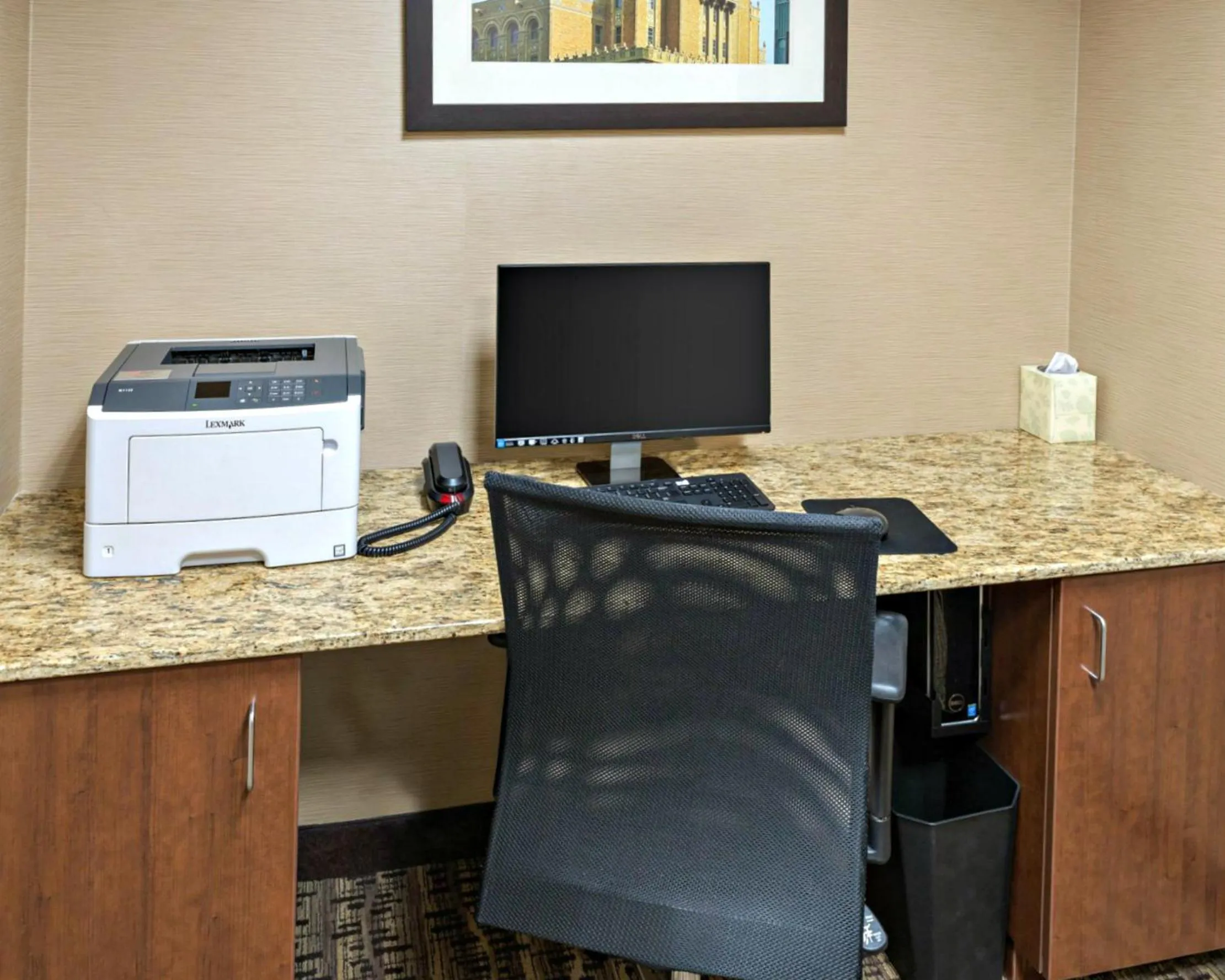 Business facilities in Comfort Inn & Suites West - Medical Center