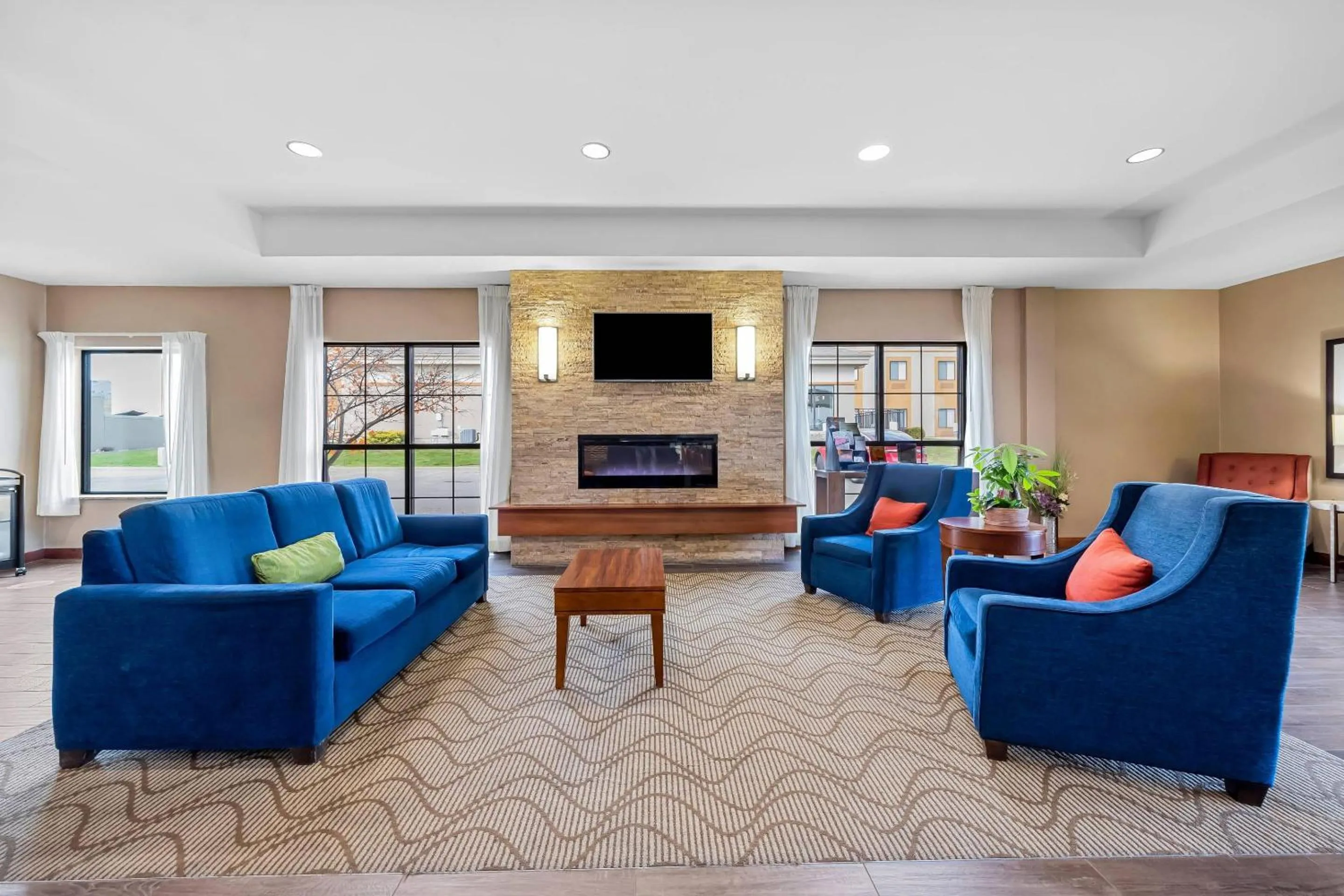 Lobby or reception in Comfort Inn & Suites West - Medical Center