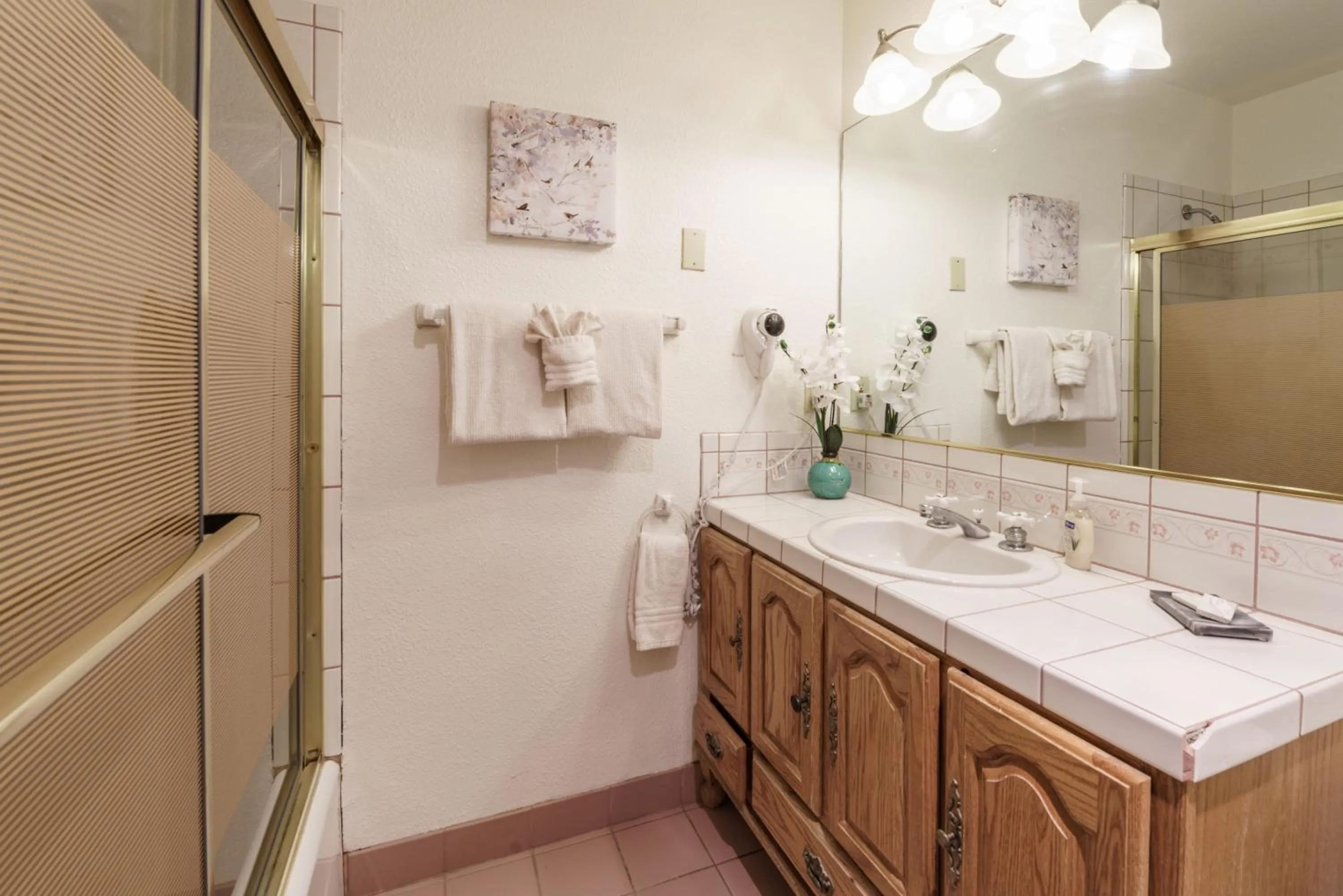 Bathroom in Spring Wonderland