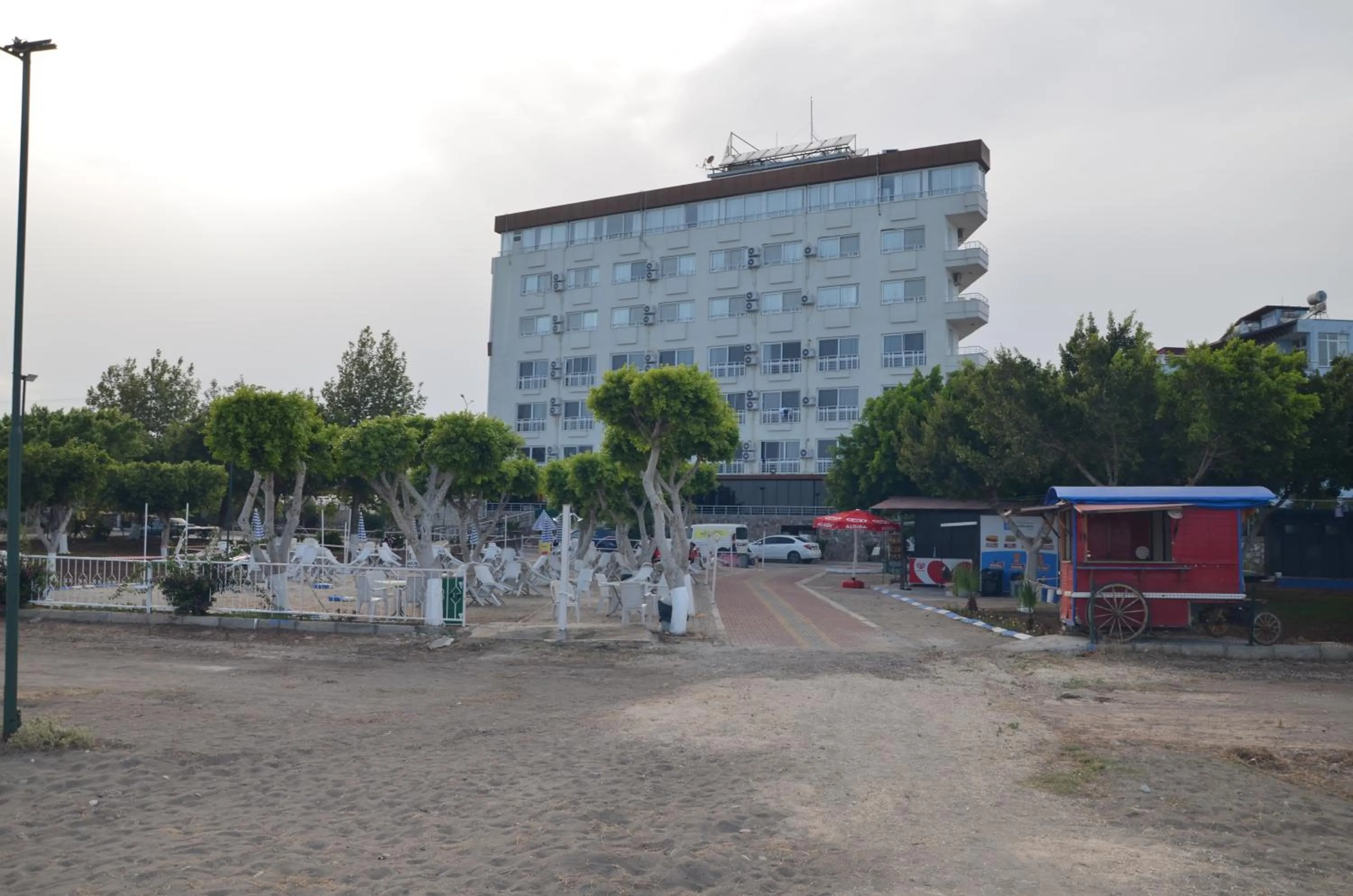 Property building in Denizkumu Hotel