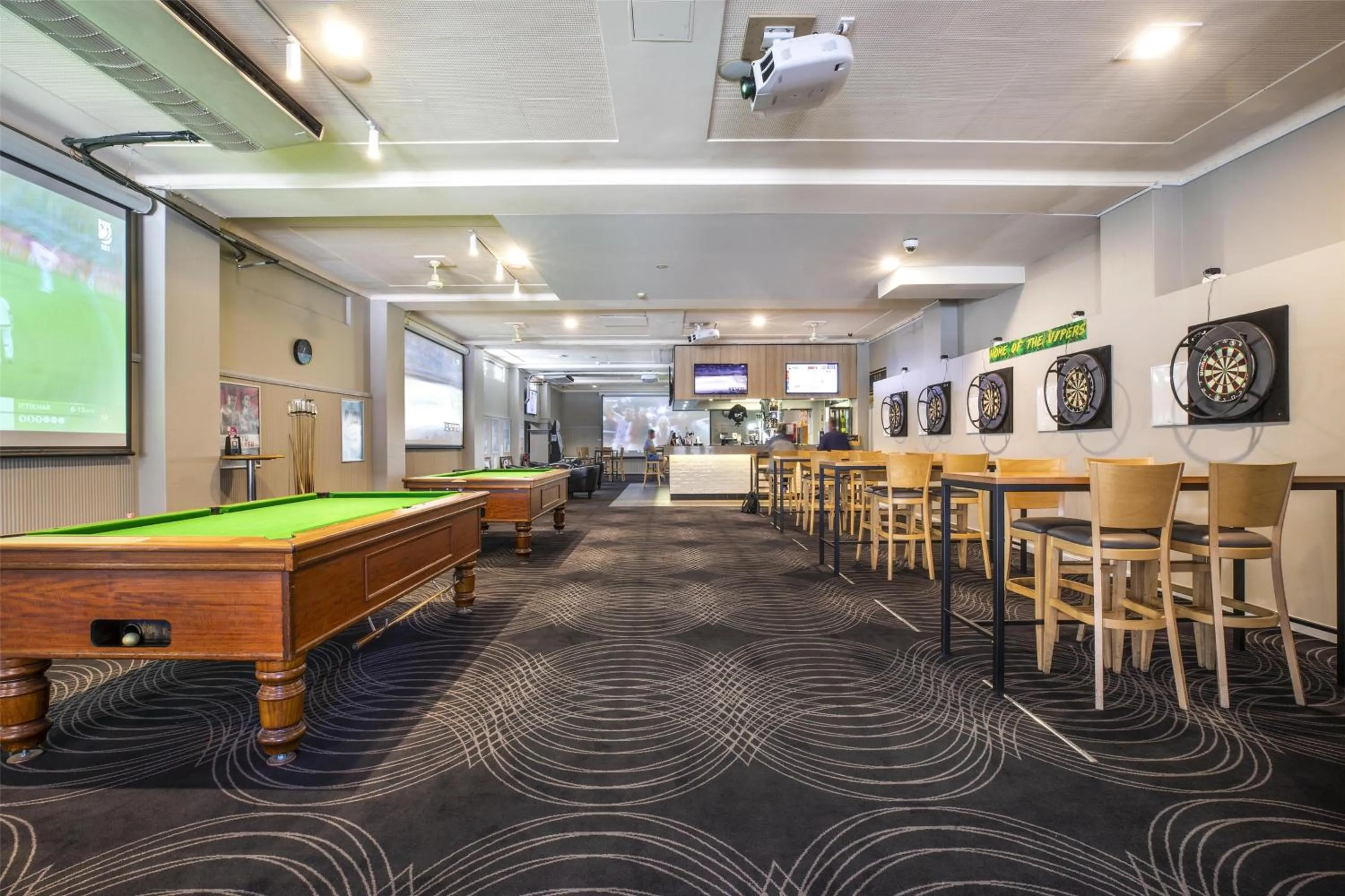 Billiard in Nightcap at the Charles Hotel