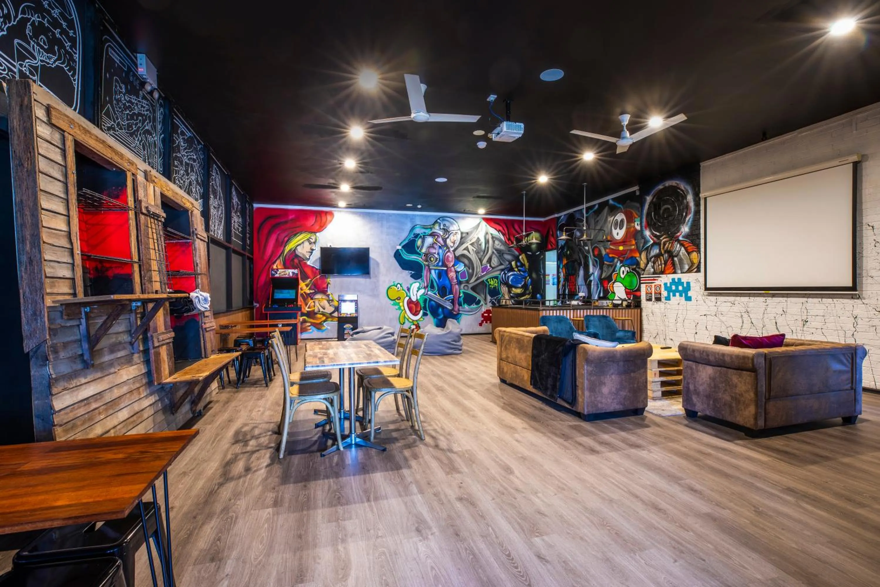 Lunch in Nightcap at the Charles Hotel