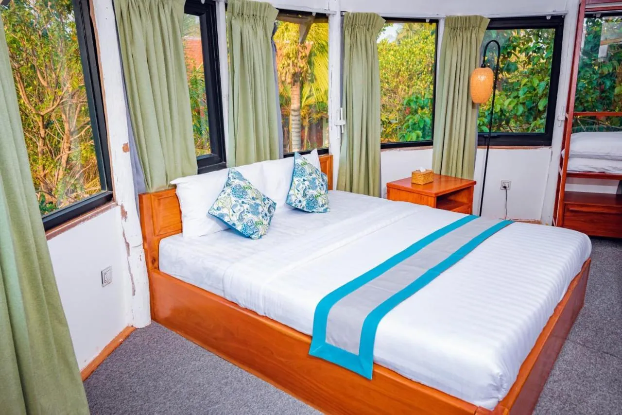 Bed in Ganesha Kampot Resort