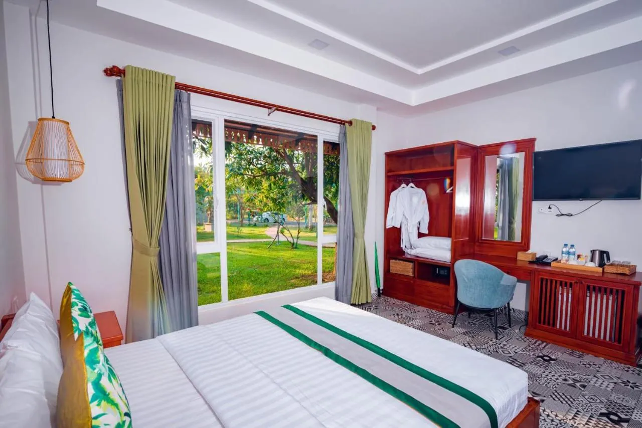 Bed in Ganesha Kampot Resort