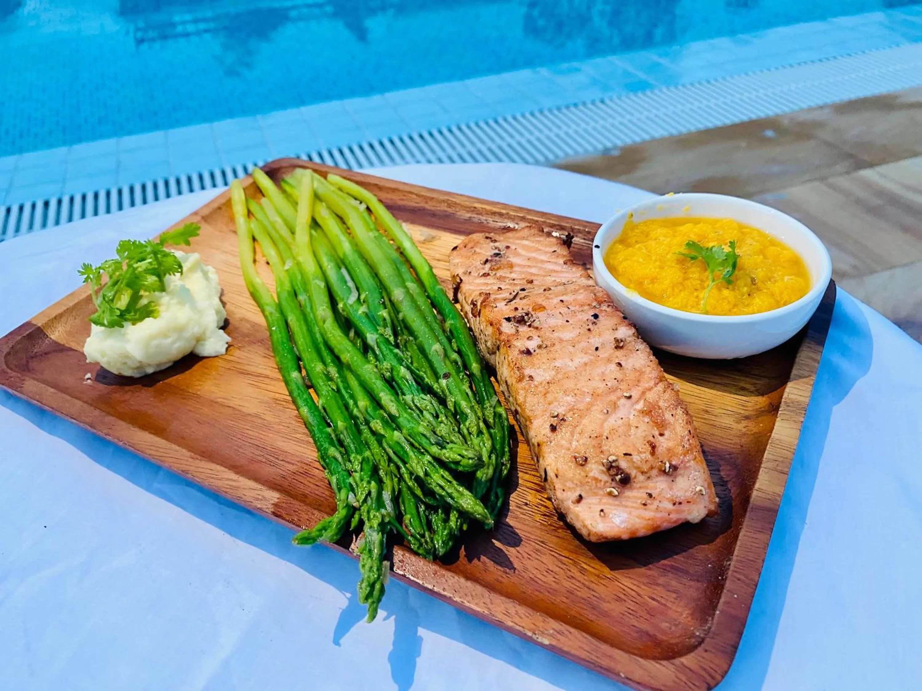 Food in Ganesha Kampot Resort