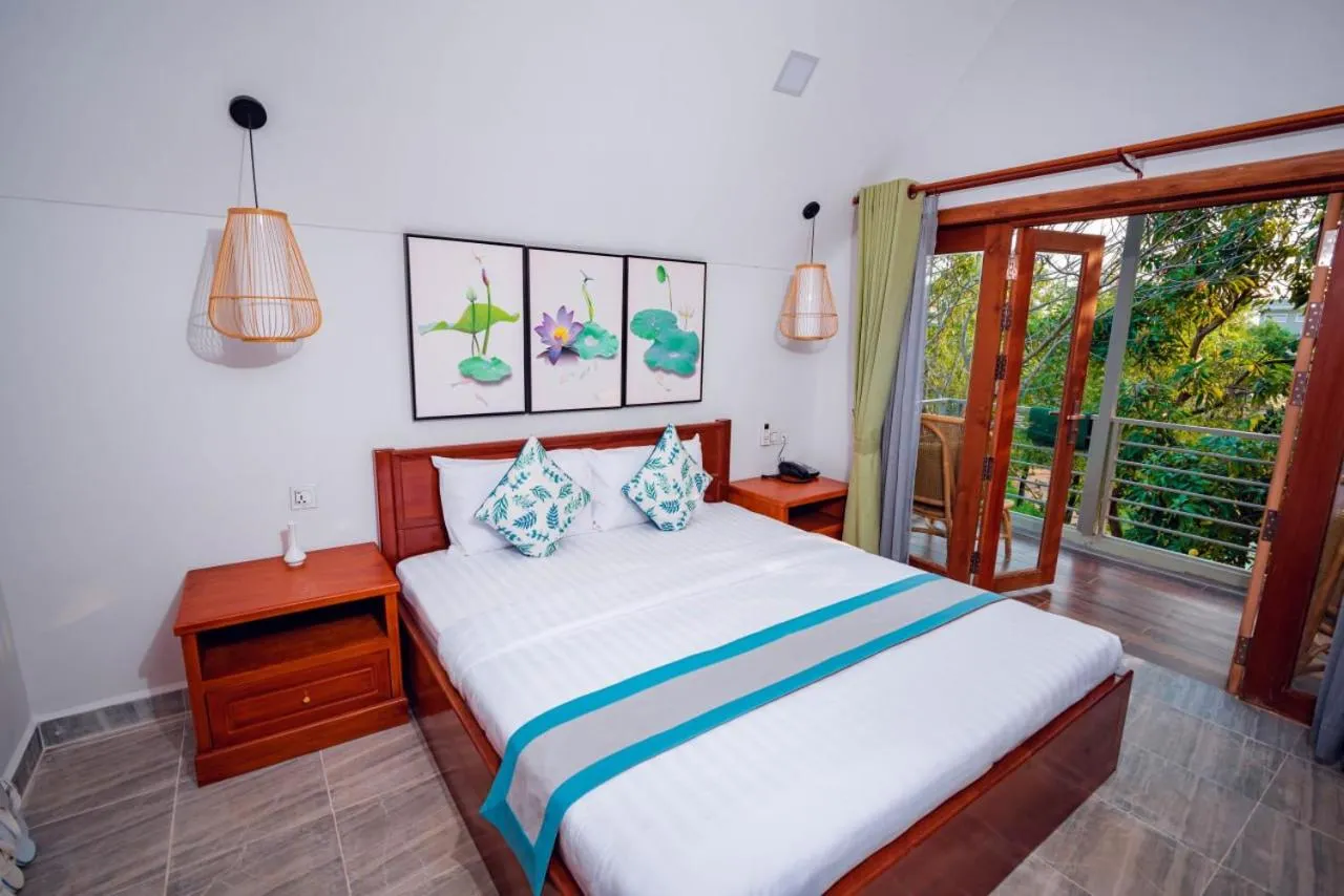 Bed in Ganesha Kampot Resort