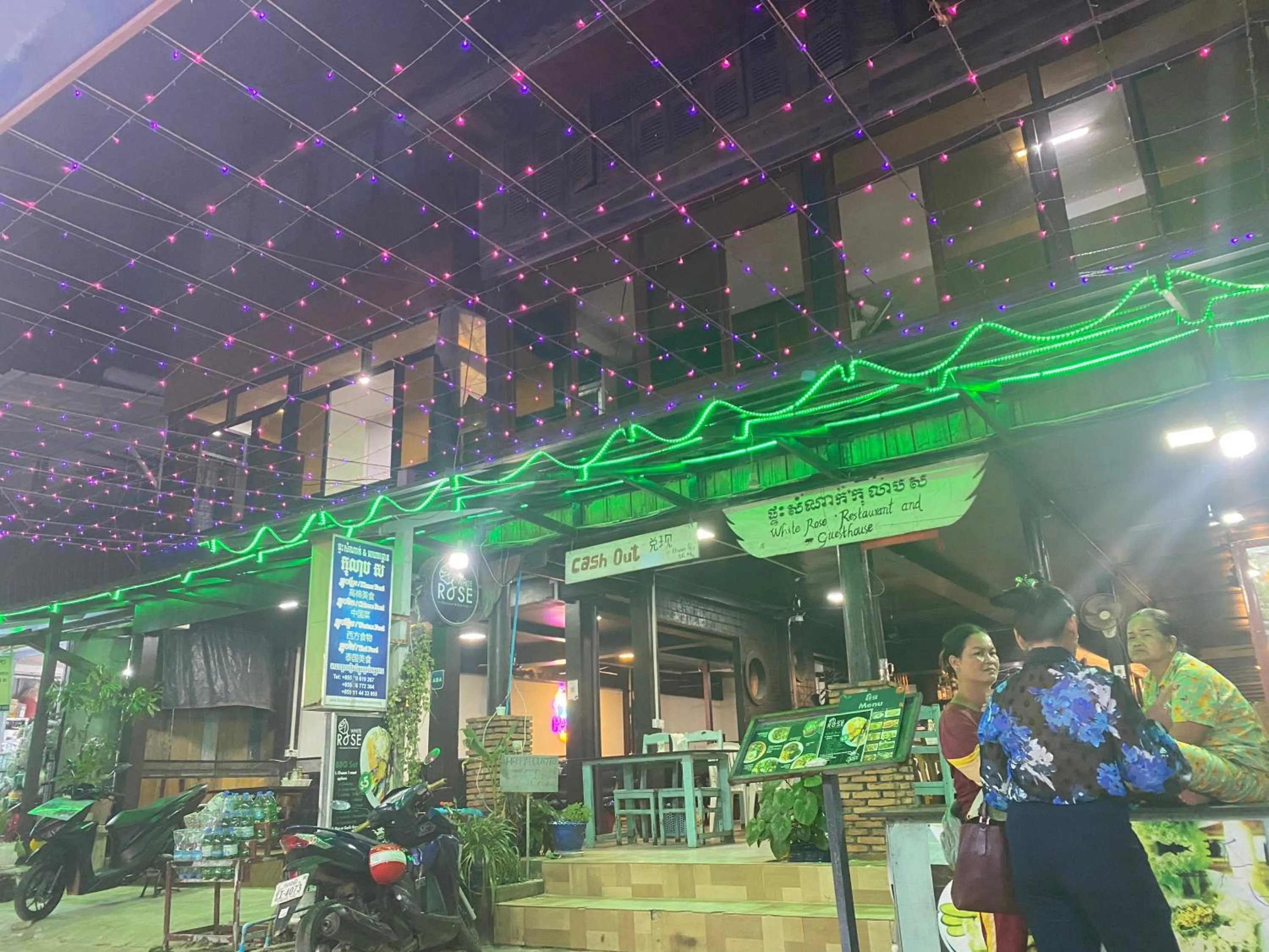 White Rose Guesthouse