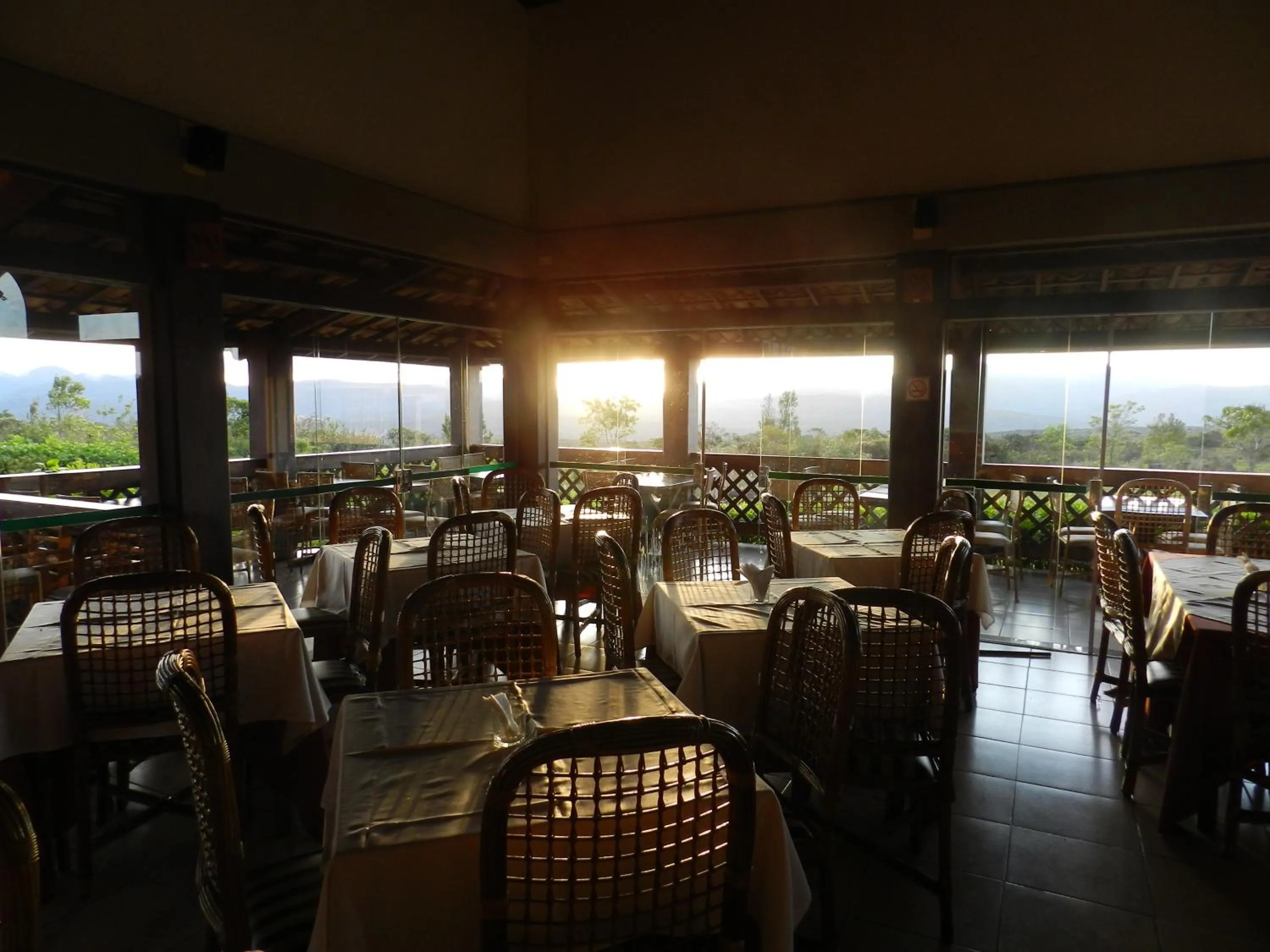 Restaurant/places to eat in Casarão Alpina