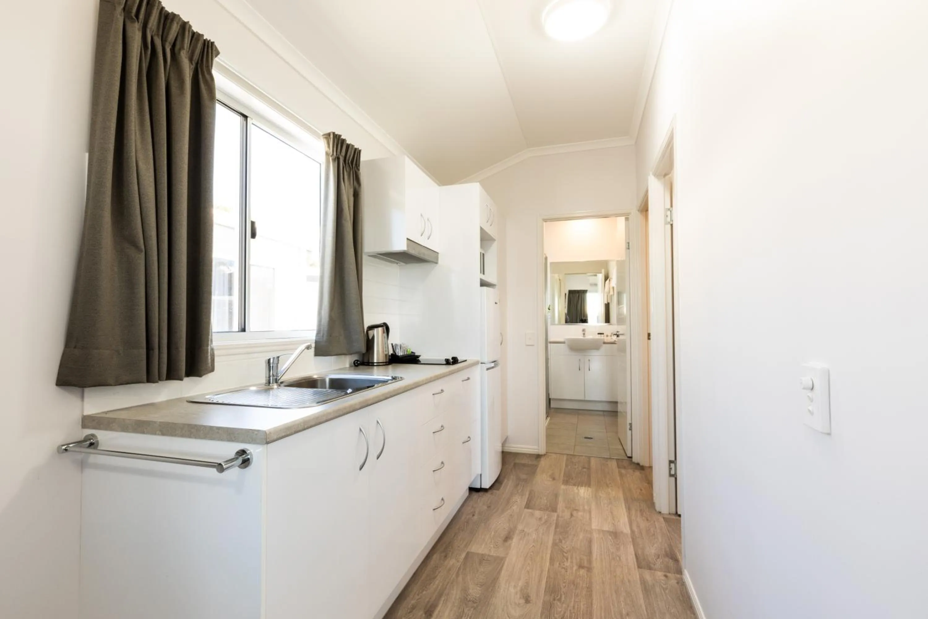 Coffee/tea facilities in Hotel Settlers