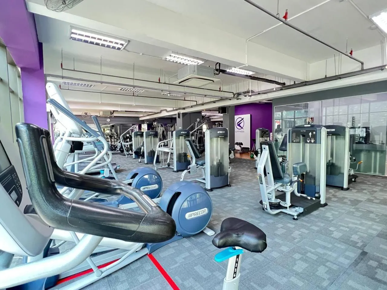 Fitness centre/facilities in Qliq Damansara Hotel