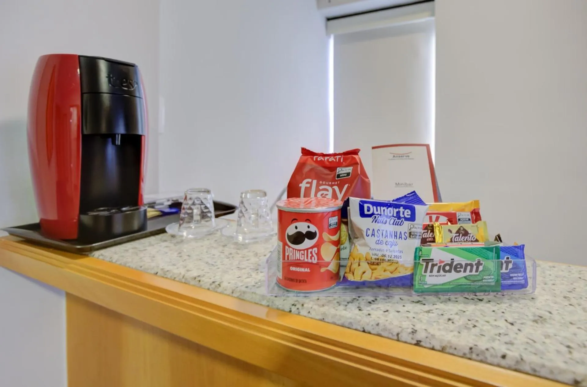 minibar in Hampton Park São Paulo Jardins