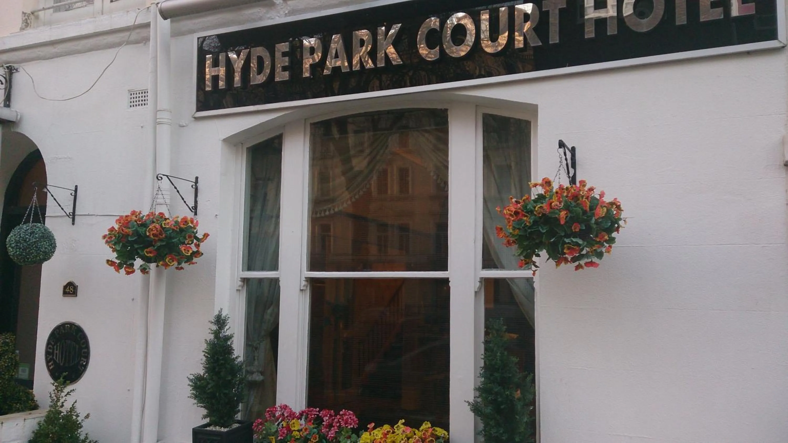 Facade/entrance in Hyde Park Court Hotel