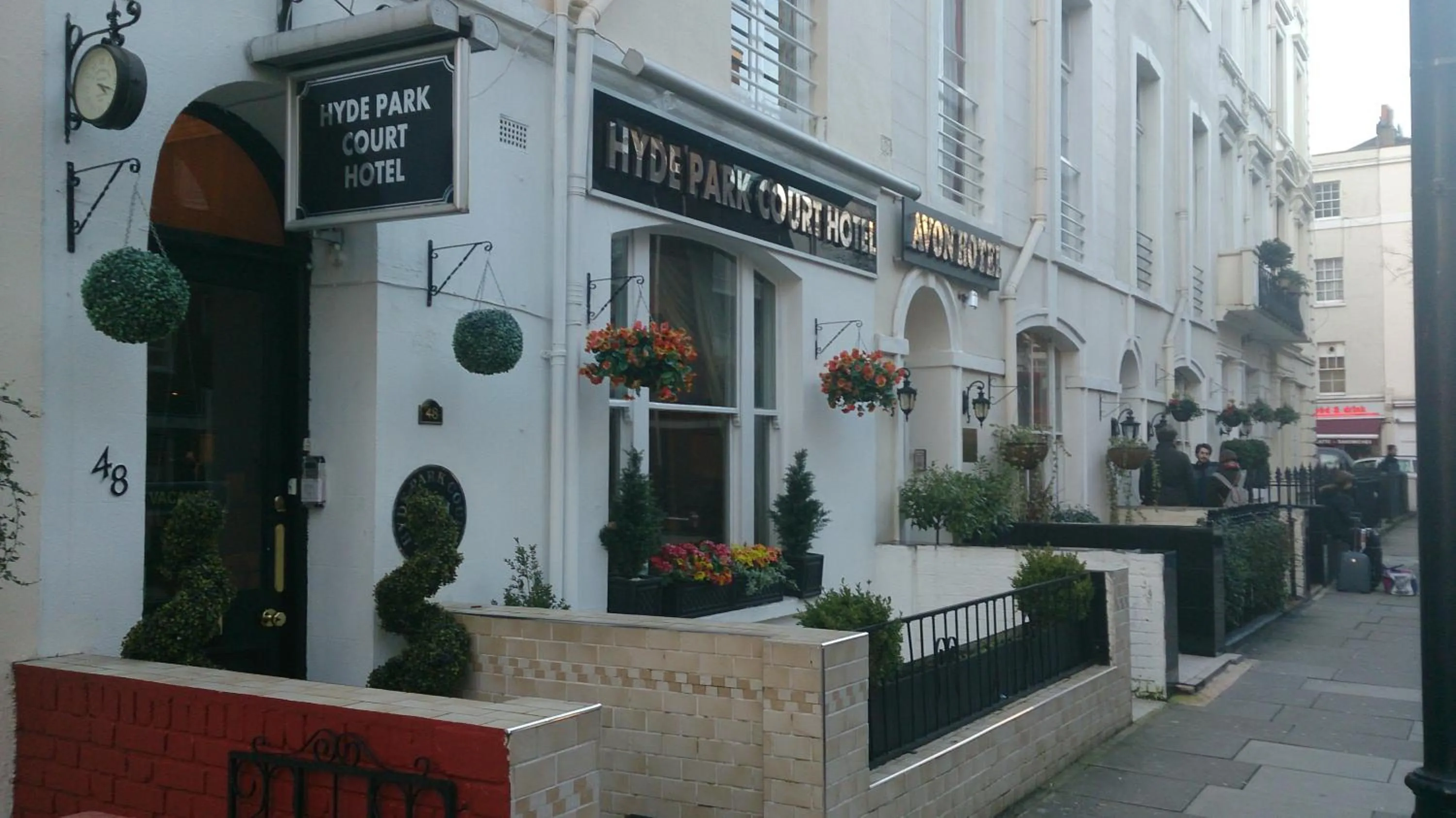 Facade/entrance in Hyde Park Court Hotel