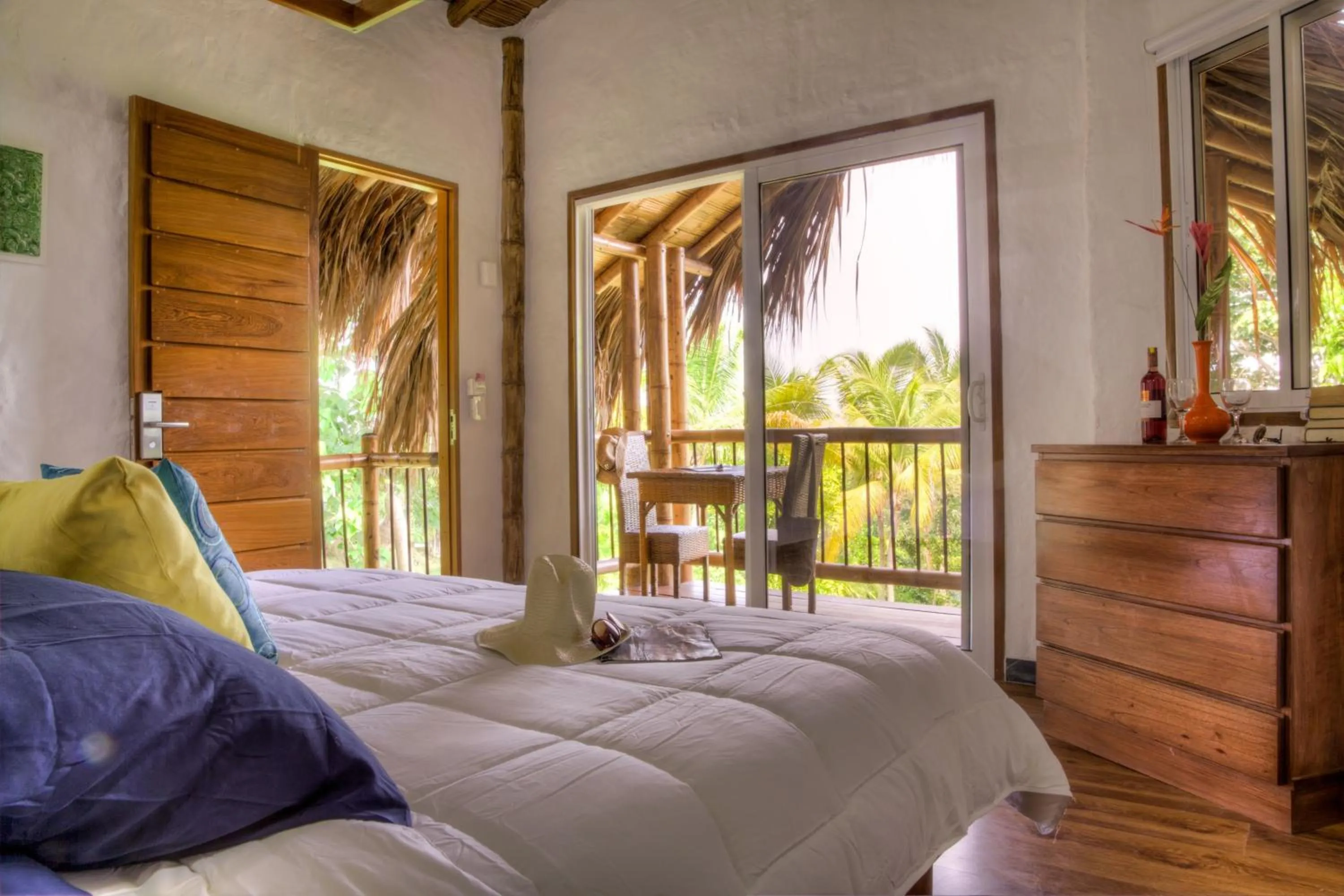 Bed in Villa Maria Tayrona, Jungle and Sea Experience