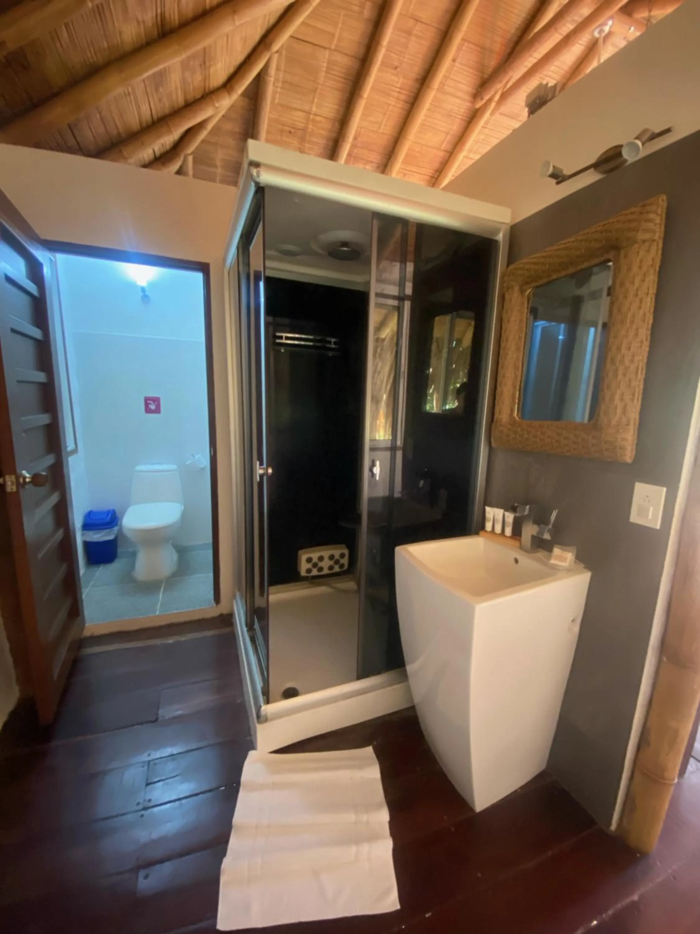 Bathroom in Villa Maria Tayrona, Jungle and Sea Experience