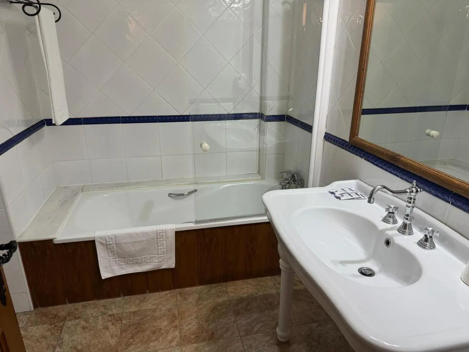 Twin Room in Hotel A Posada Twin Room in Hotel A Posada