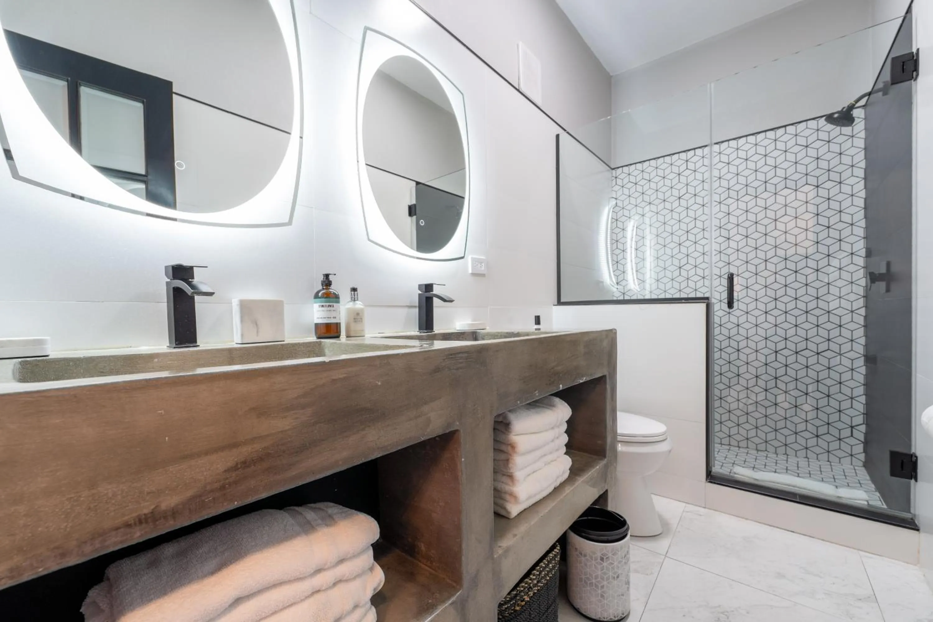 Shower in Casa Ciana