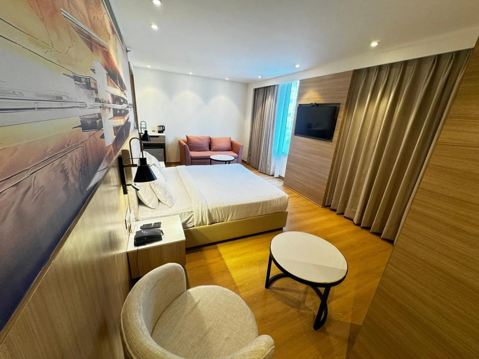 Bed in Tulip Inn Zirakpur