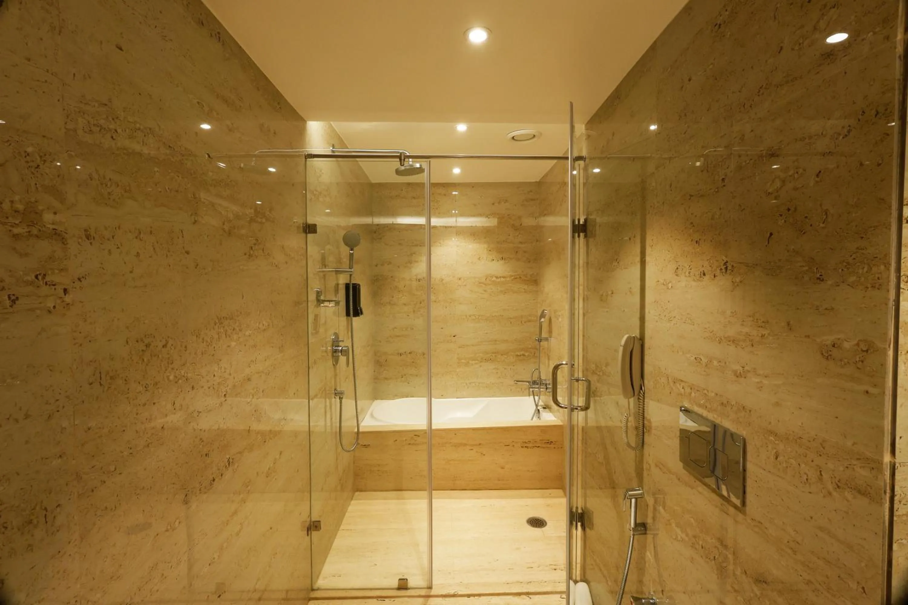 Bathroom in Tulip Inn Zirakpur