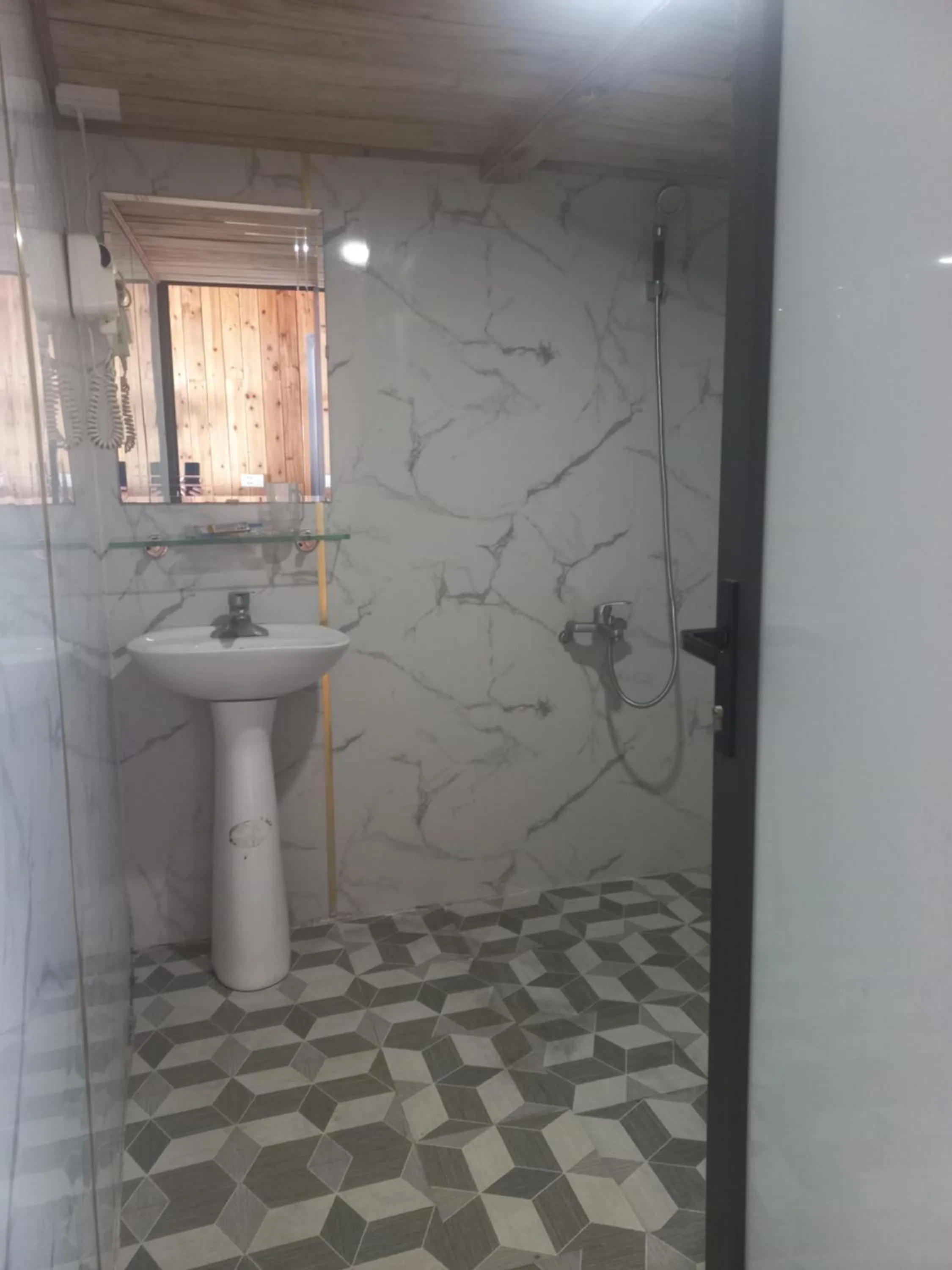 Bathroom in VALLEY VIEW COFFEE & STAY