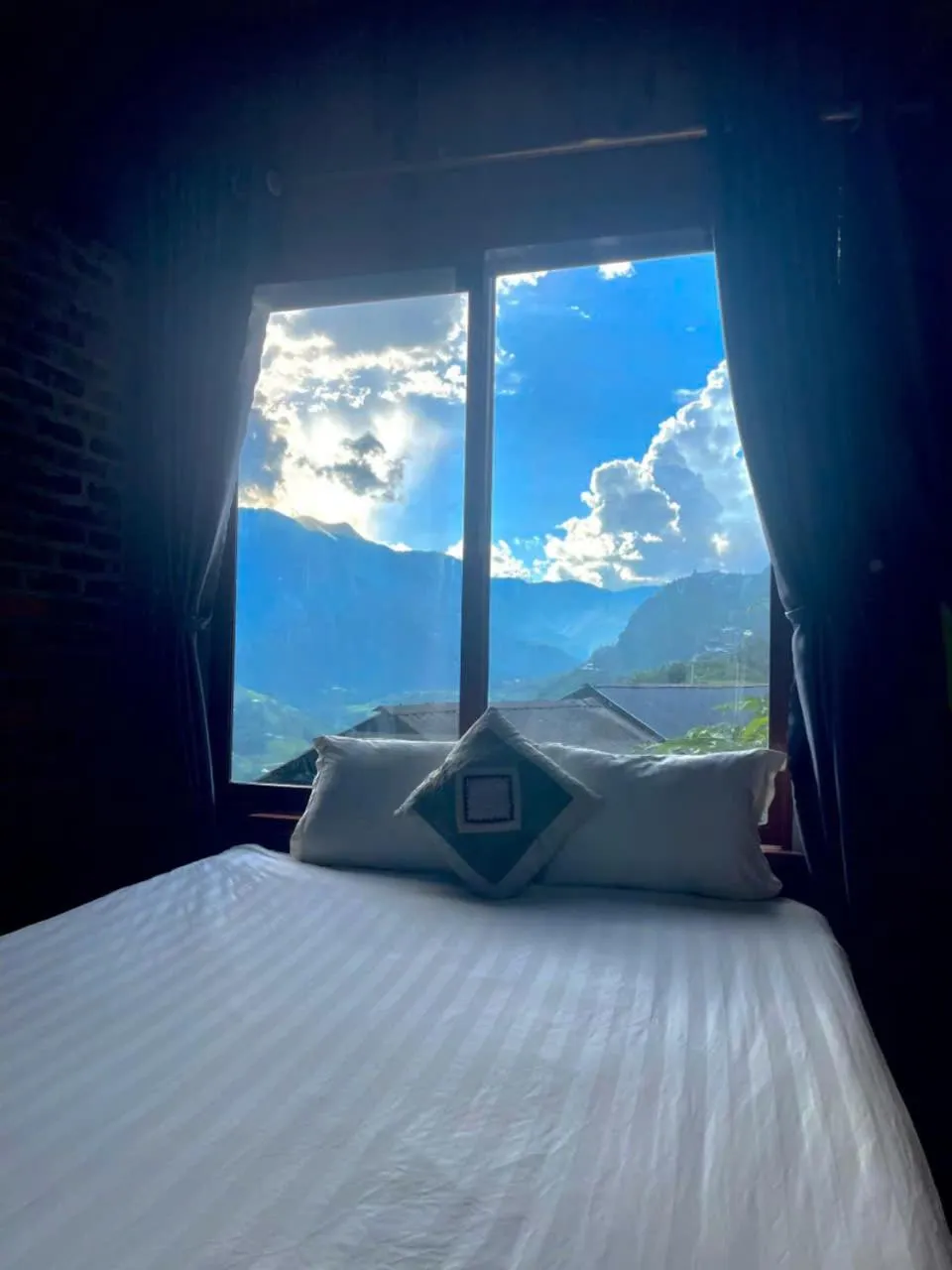 Bed in VALLEY VIEW COFFEE & STAY