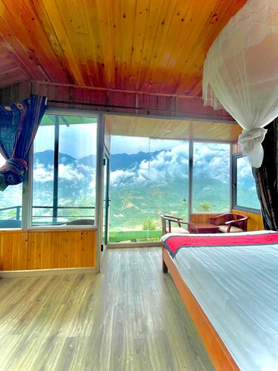 Bed in VALLEY VIEW COFFEE & STAY