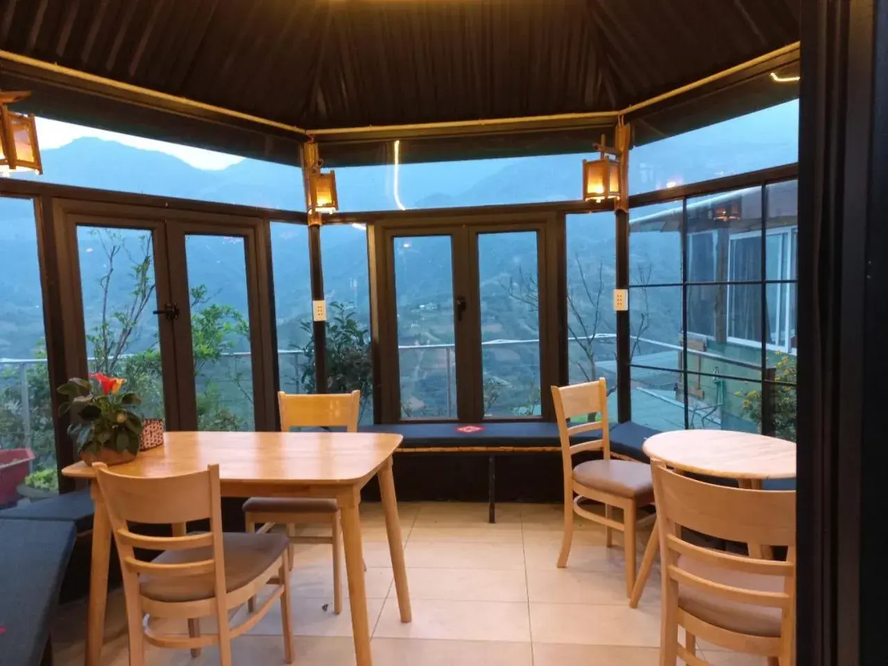 Deluxe Double or Twin Room with Balcony - single occupancy in VALLEY VIEW COFFEE & STAY Deluxe Double or Twin Room with Balcony - single occupancy in VALLEY VIEW COFFEE & STAY