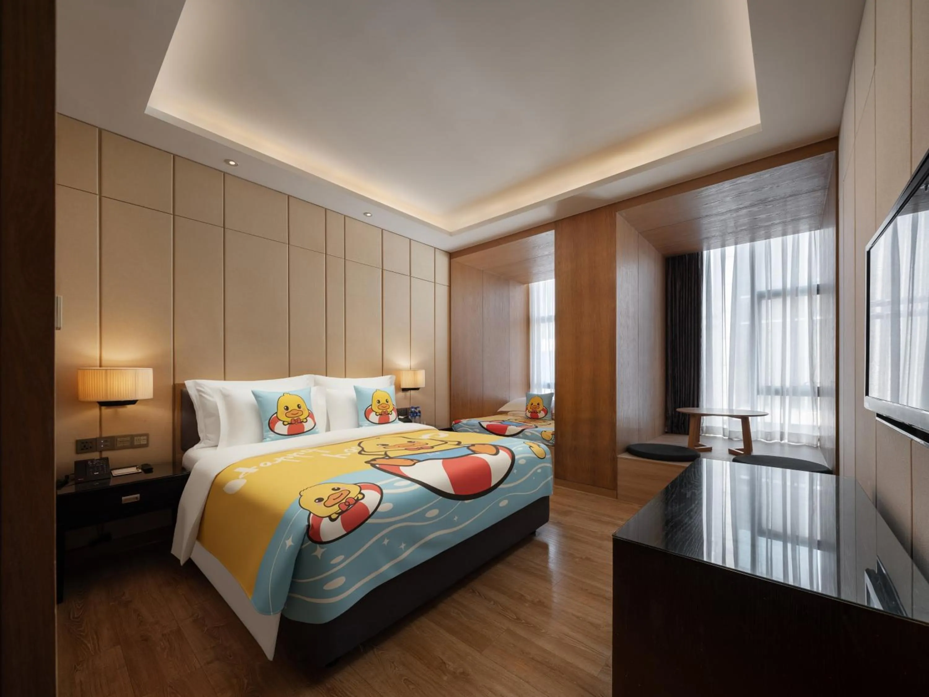 Bed in Zhuhai Palm Spring Hotel