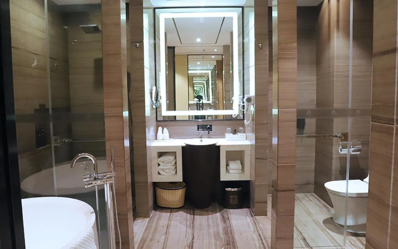 Bath in Zhuhai Palm Spring Hotel