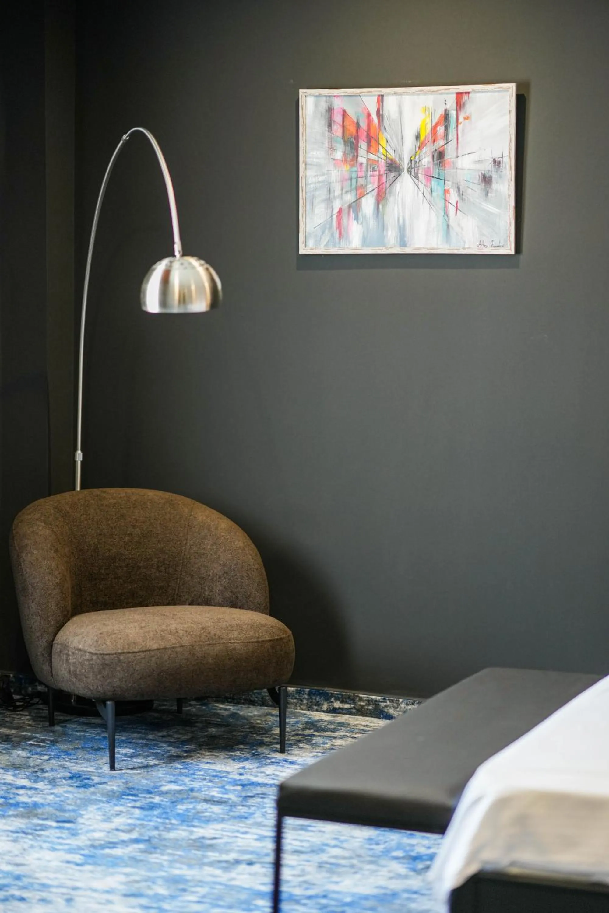 Living room, Bed in Hotel Splendid Tbilisi