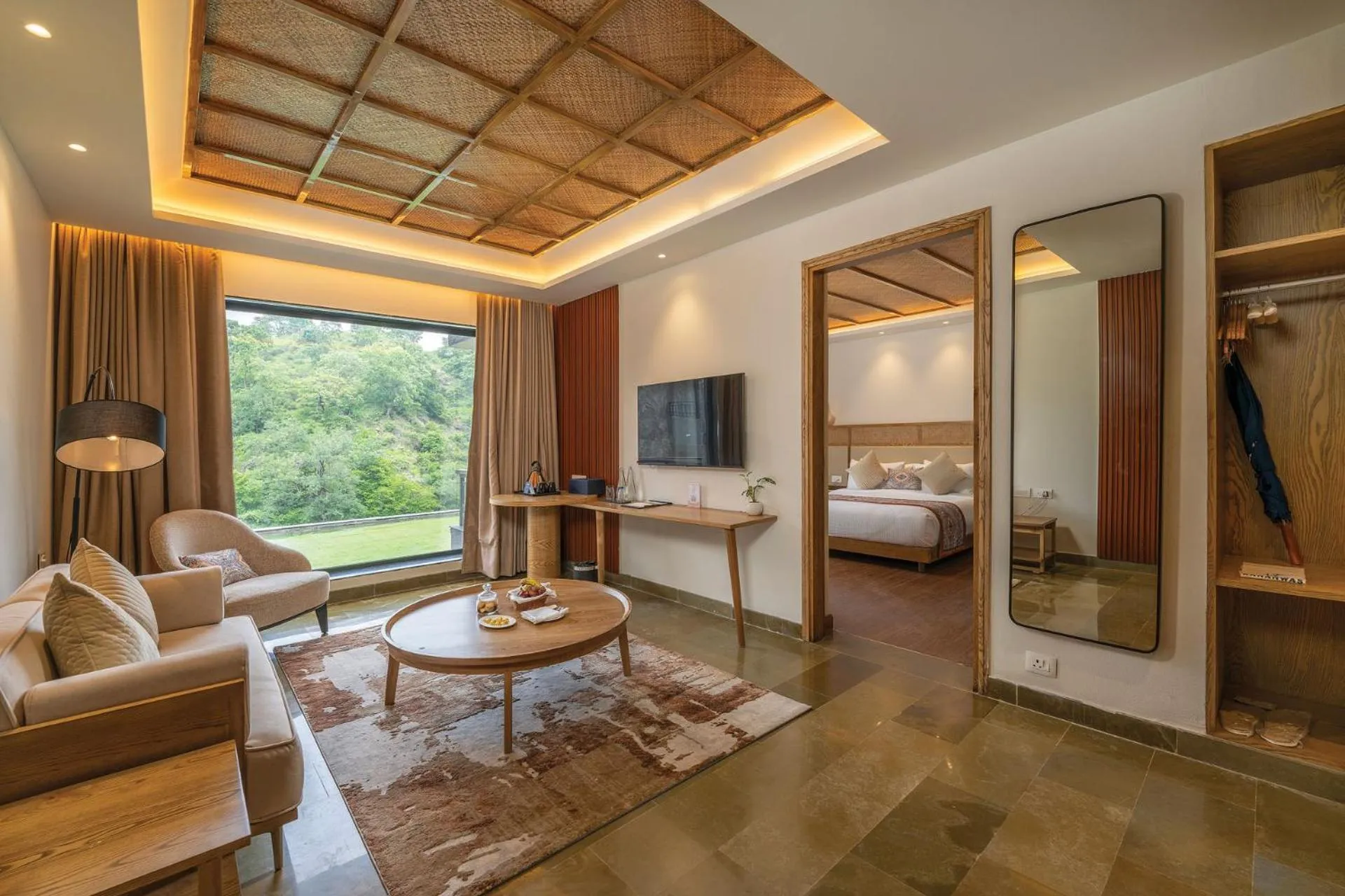 Seating area, Bed in Kananwas Resort, Kumbhalgarh