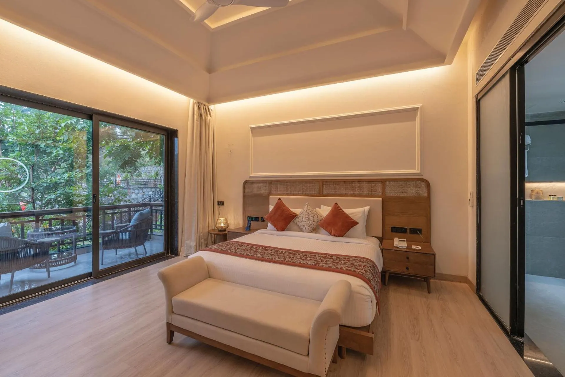 Photo of the whole room, Bed in Kananwas Resort, Kumbhalgarh