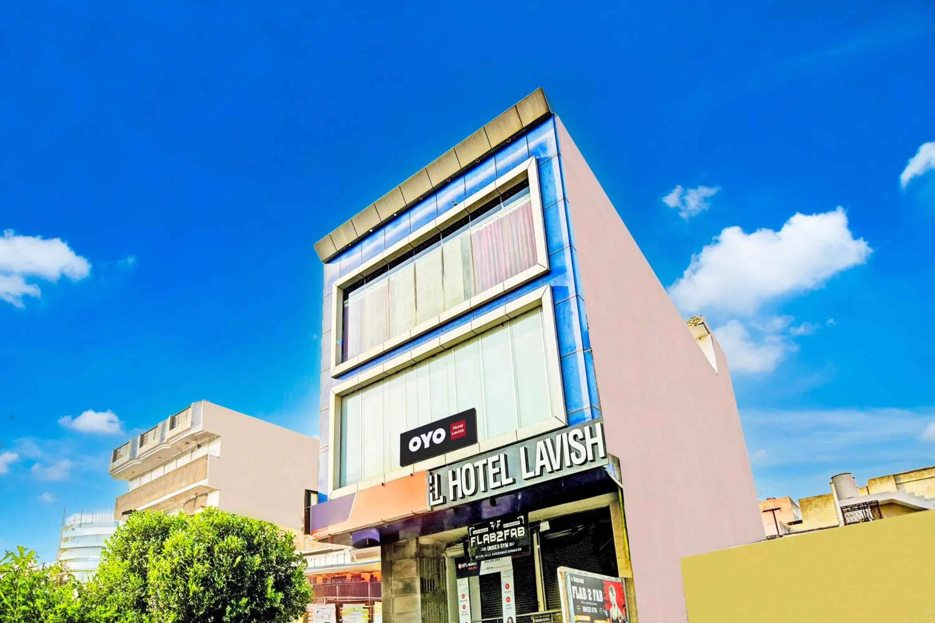 Facade/entrance in Hotel O by OYO Lavish