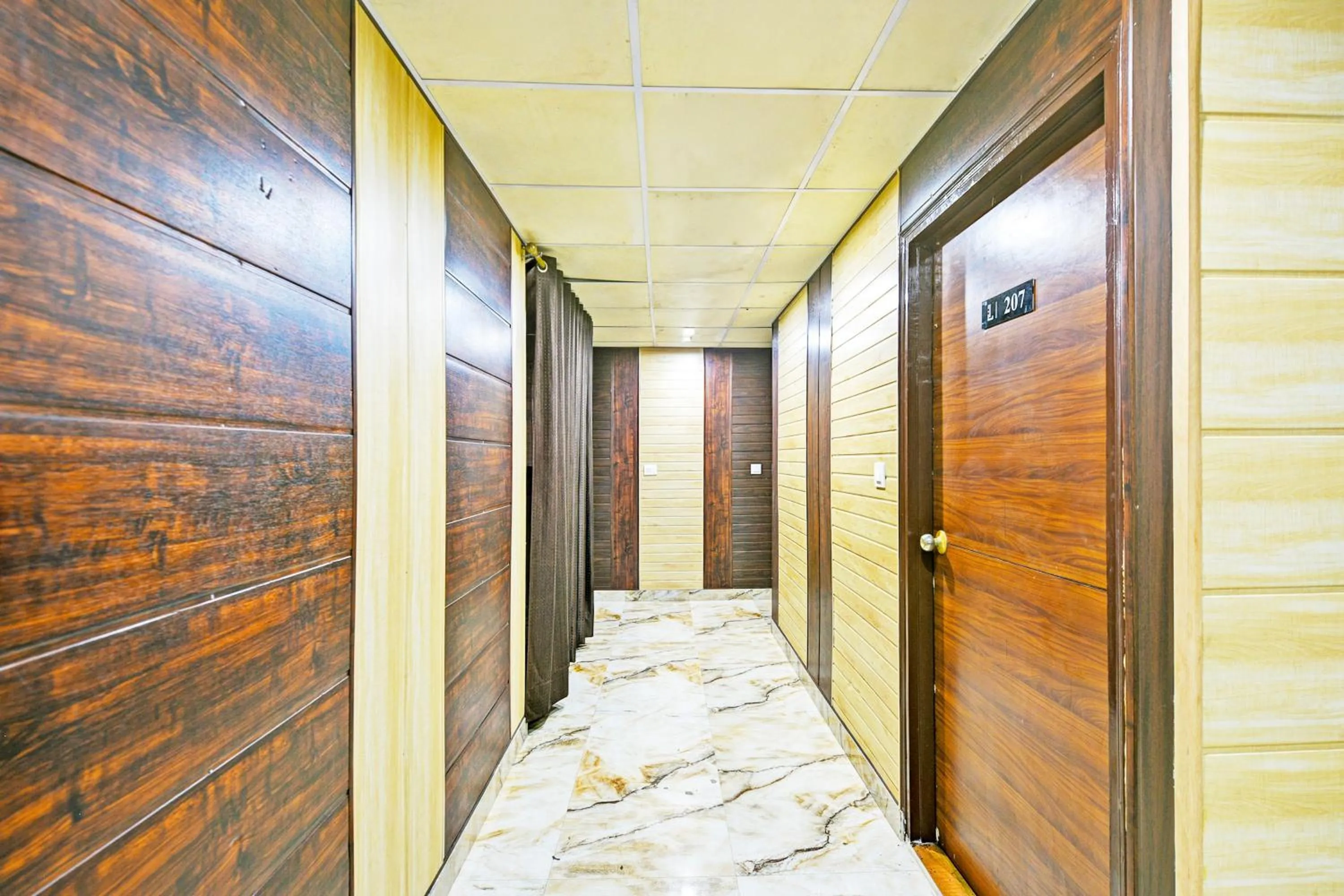 Lobby or reception in Hotel O by OYO Lavish