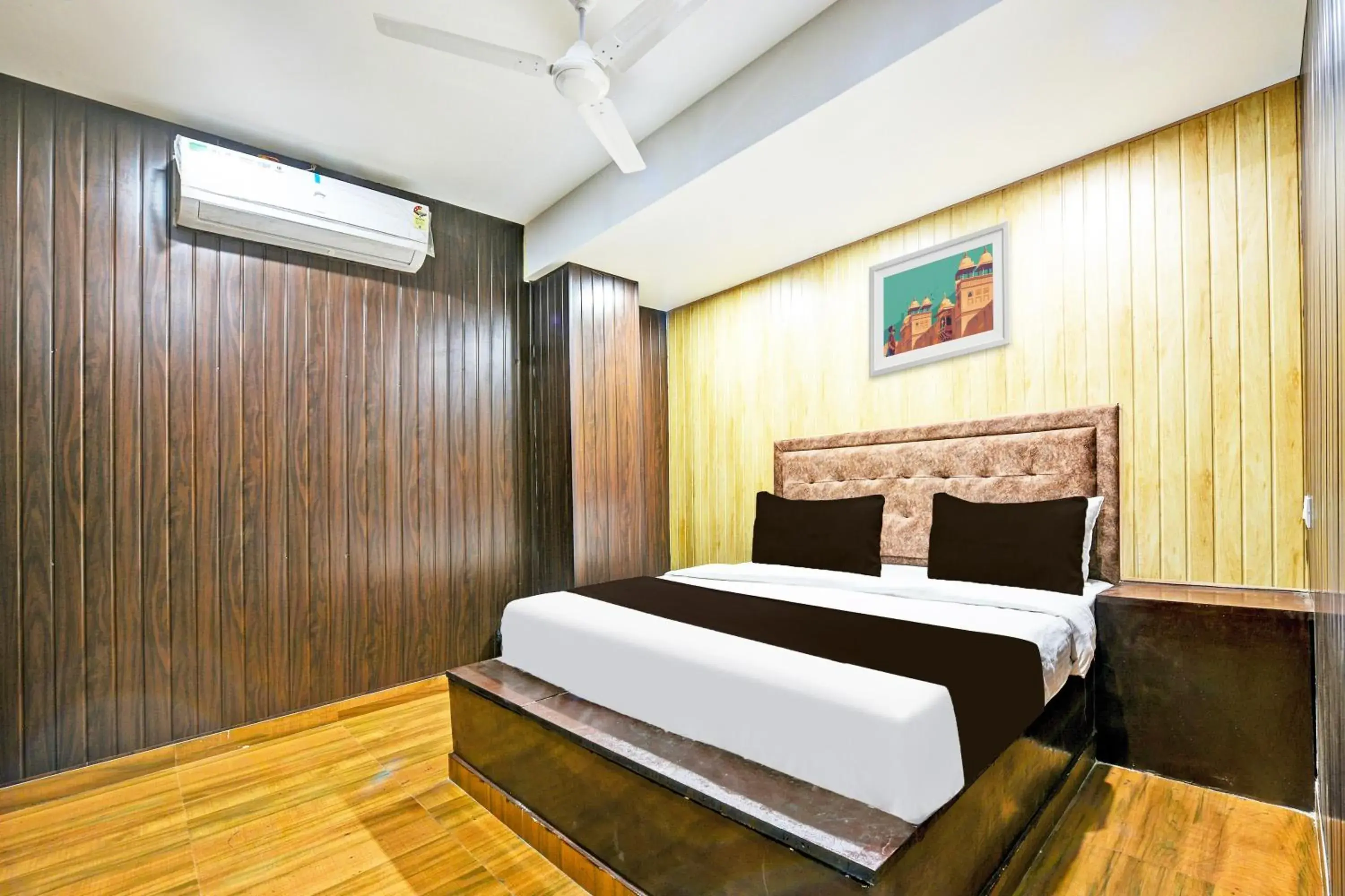 Hotel O by OYO Lavish Hotel O by OYO Lavish