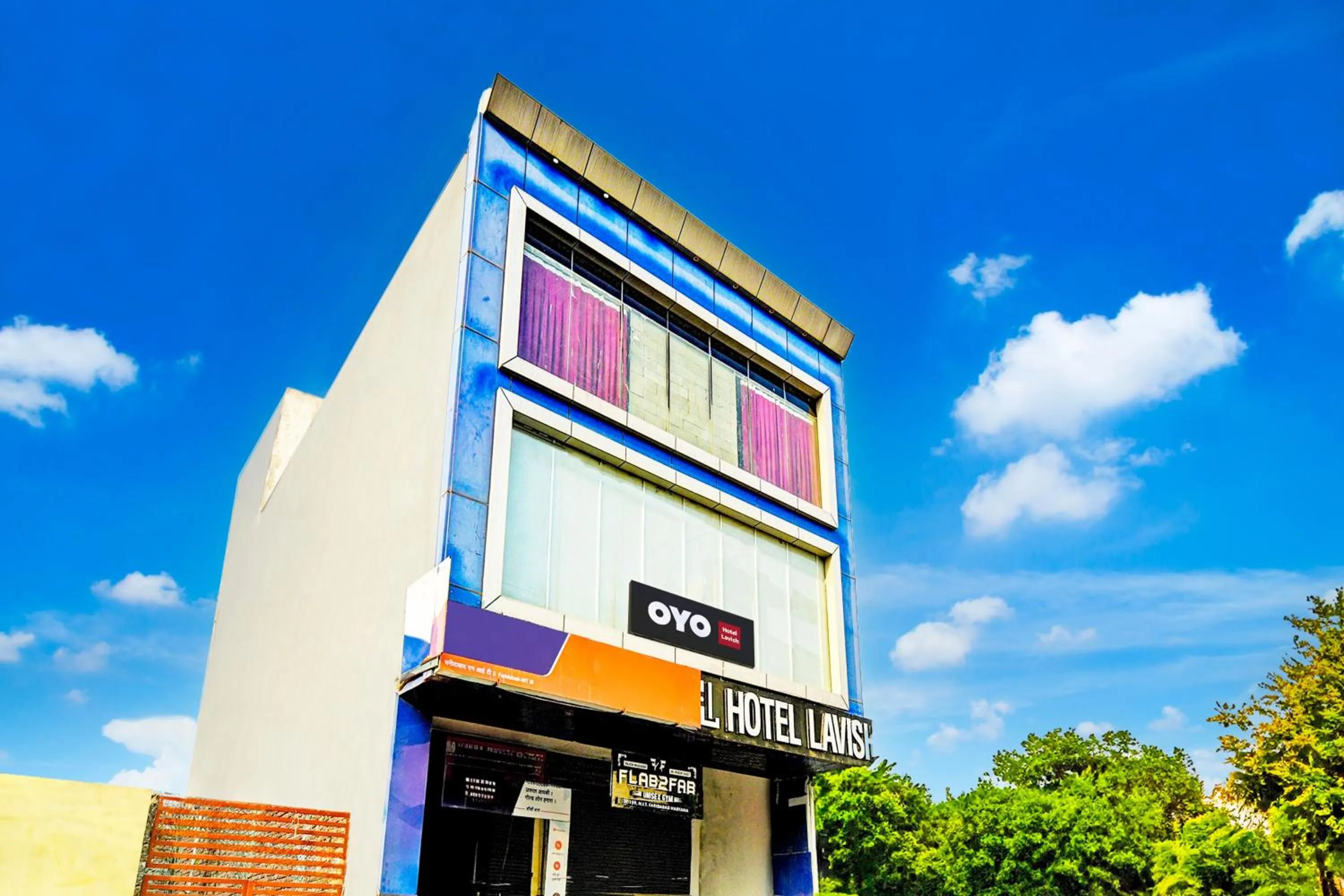 Facade/entrance in Hotel O by OYO Lavish